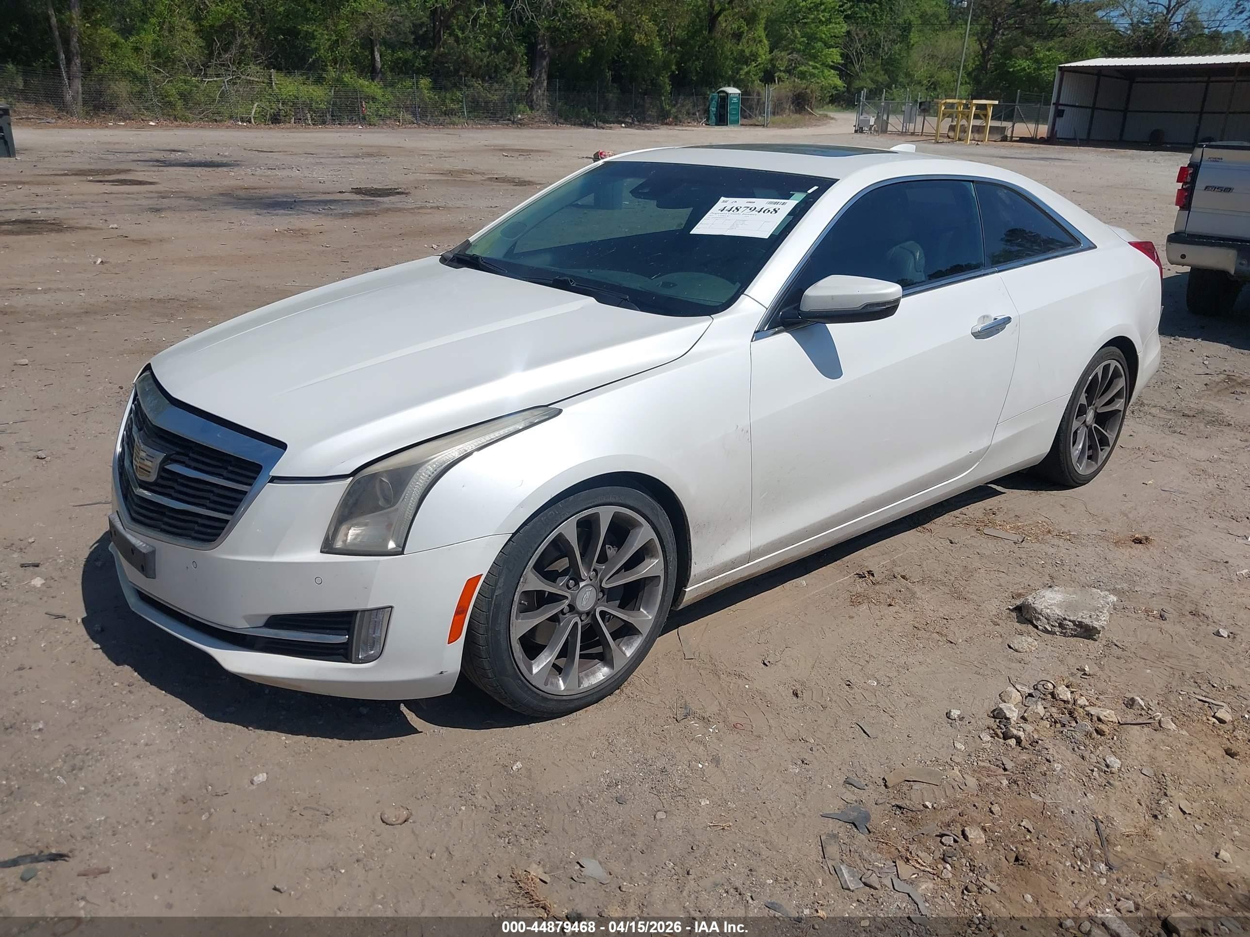 2015 Cadillac Ats Luxury White vin: 1G6AB1RX8F0127711