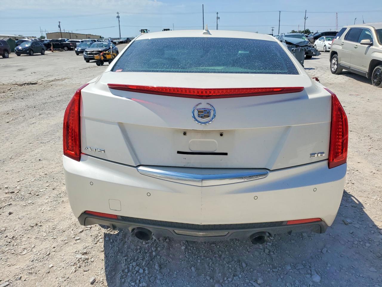 2014 Cadillac Ats Luxury White vin: 1G6AB5R38E0108675