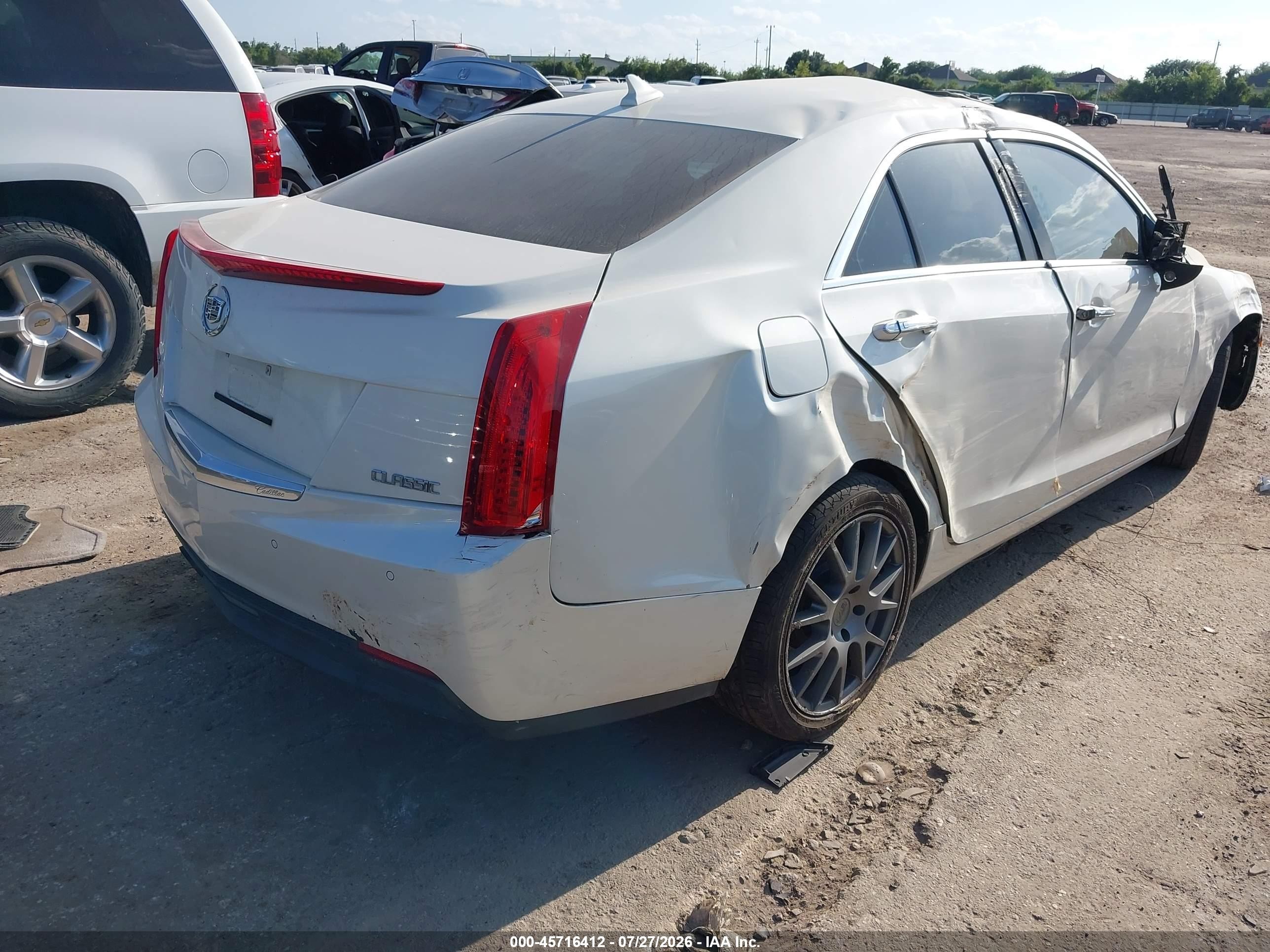 2014 Cadillac Ats Luxury White vin: 1G6AB5RA1E0155058