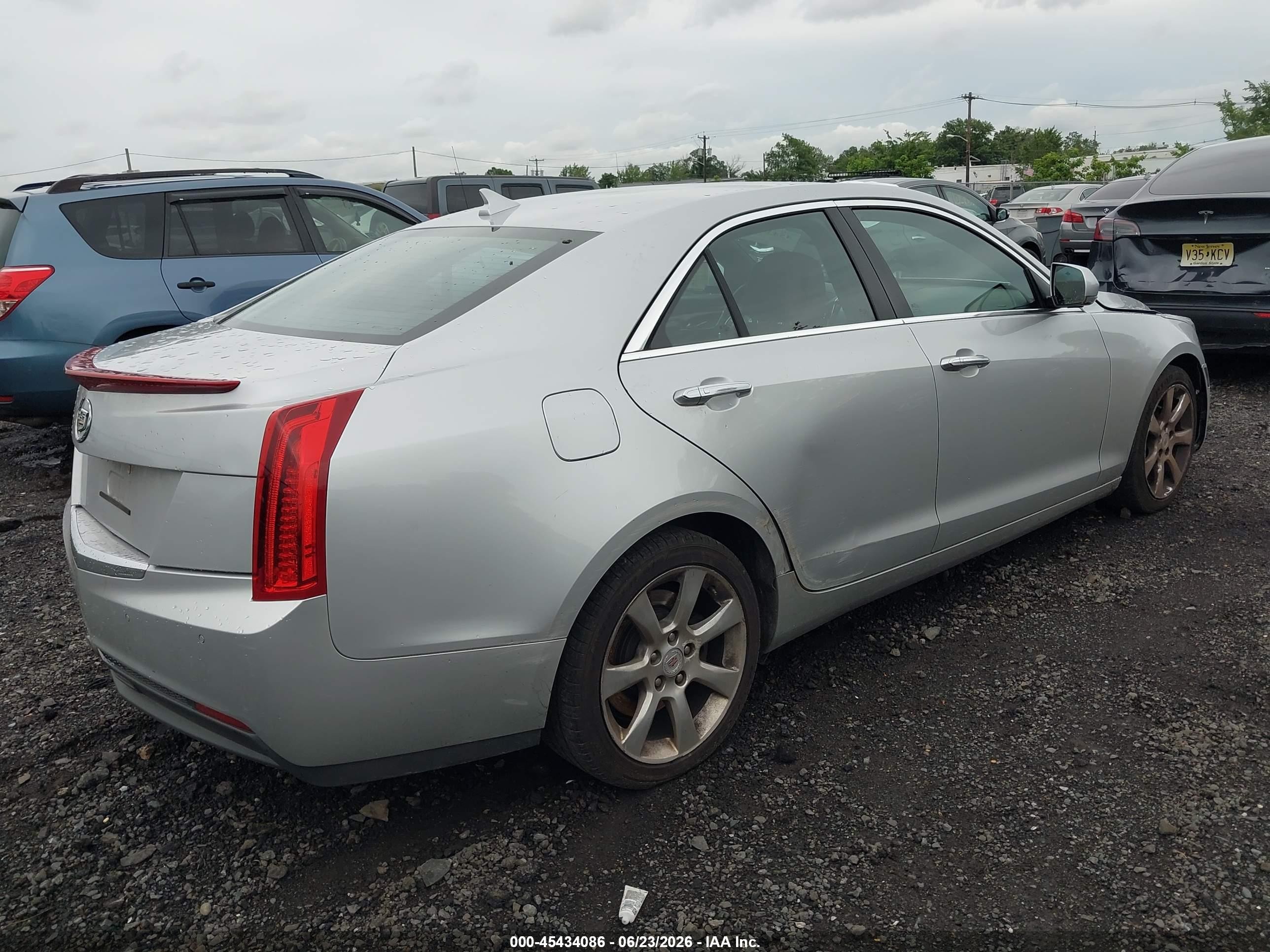 2014 Cadillac Ats Luxury Silver vin: 1G6AB5RA6E0190601
