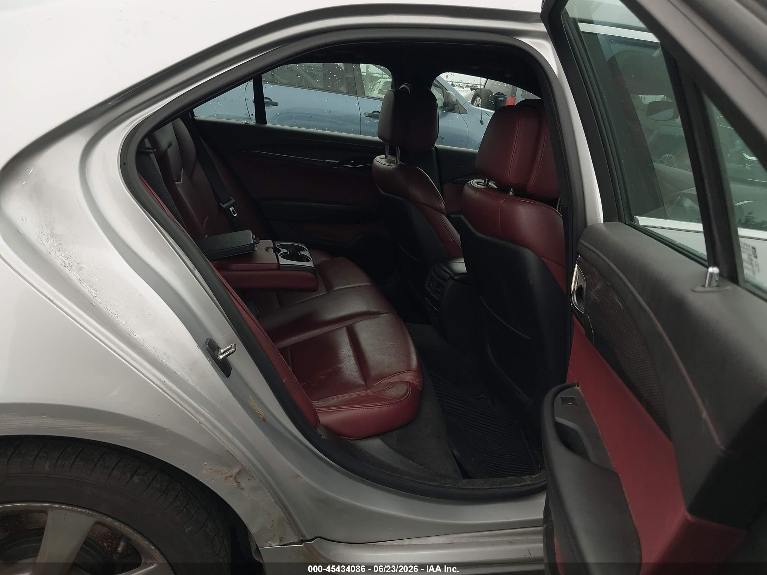 2014 Cadillac Ats Luxury Silver vin: 1G6AB5RA6E0190601