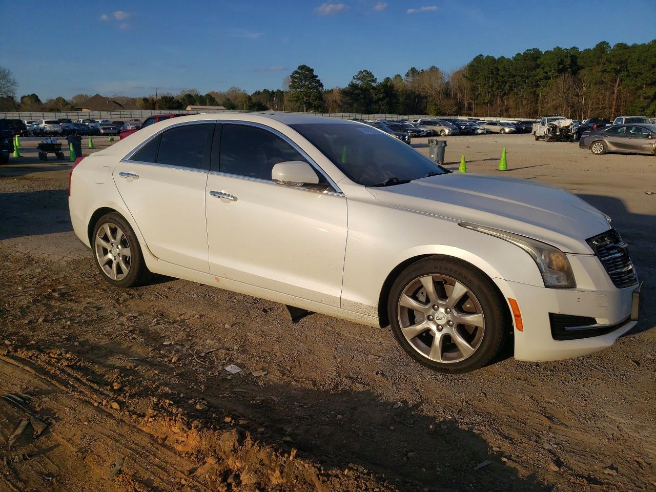 2015 Cadillac Ats Luxury White vin: 1G6AB5RA9F0136906