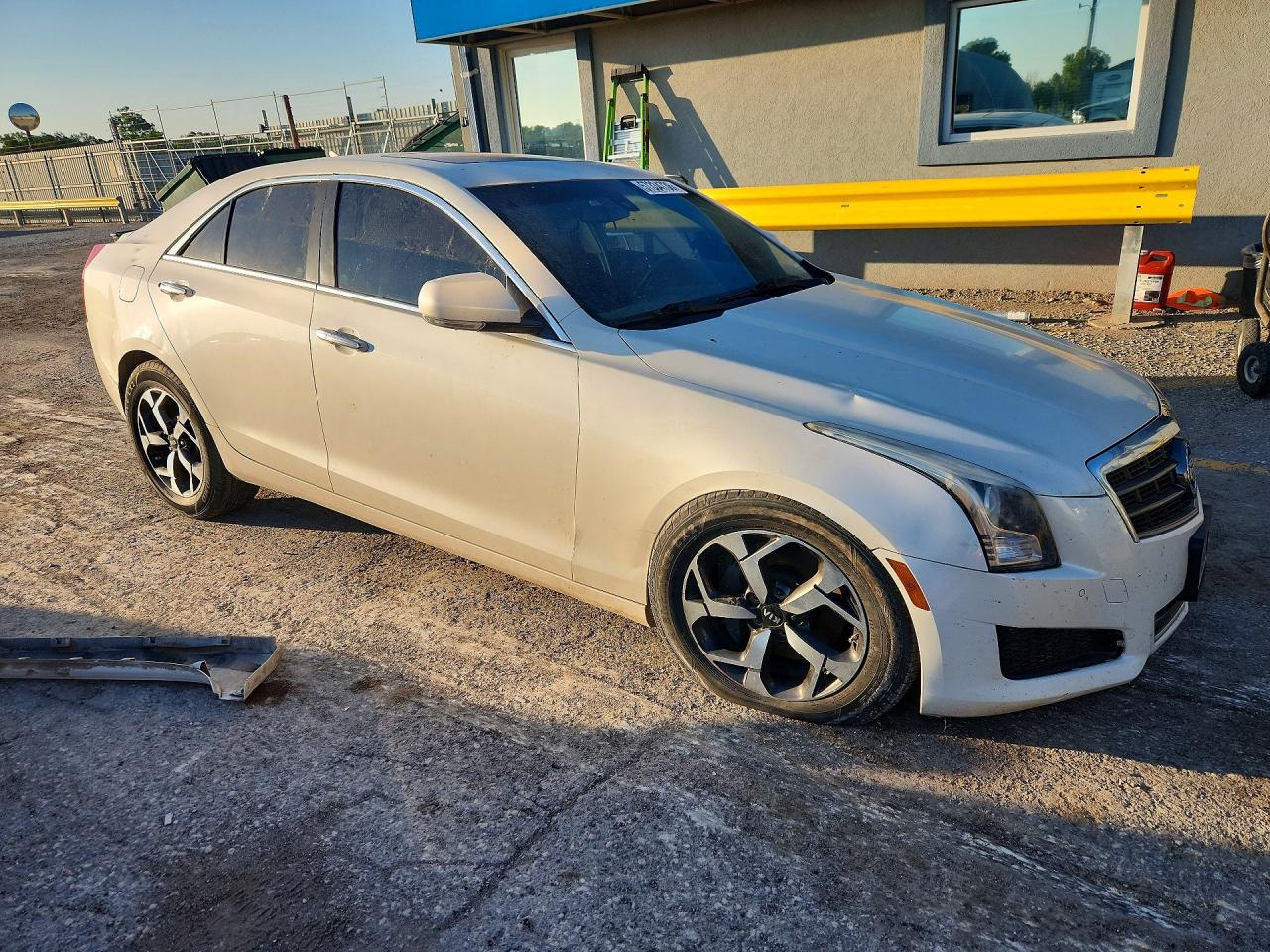 2014 Cadillac Ats Luxury White vin: 1G6AB5RX2E0124289