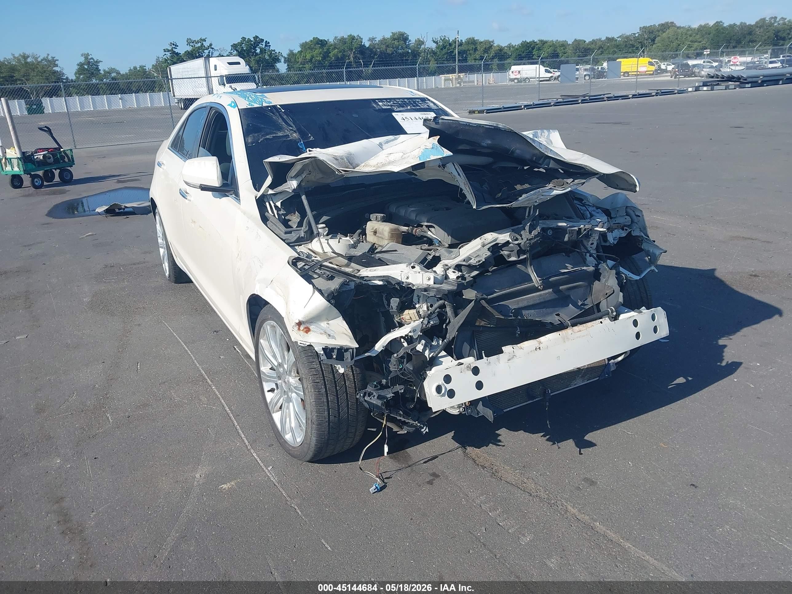 2013 Cadillac Ats Luxury Белый vin: 1G6AB5RX3D0167263