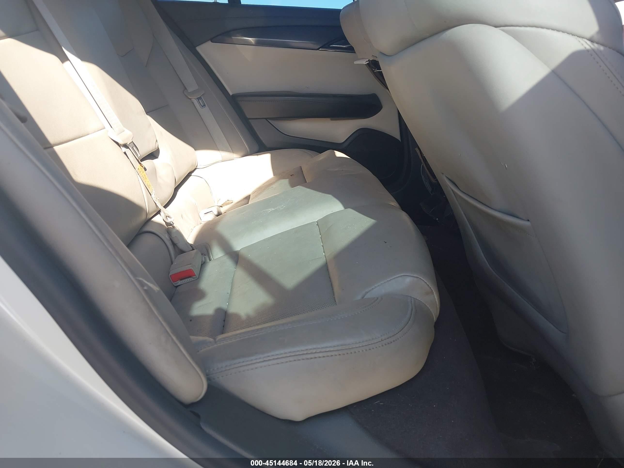 2013 Cadillac Ats Luxury Белый vin: 1G6AB5RX3D0167263