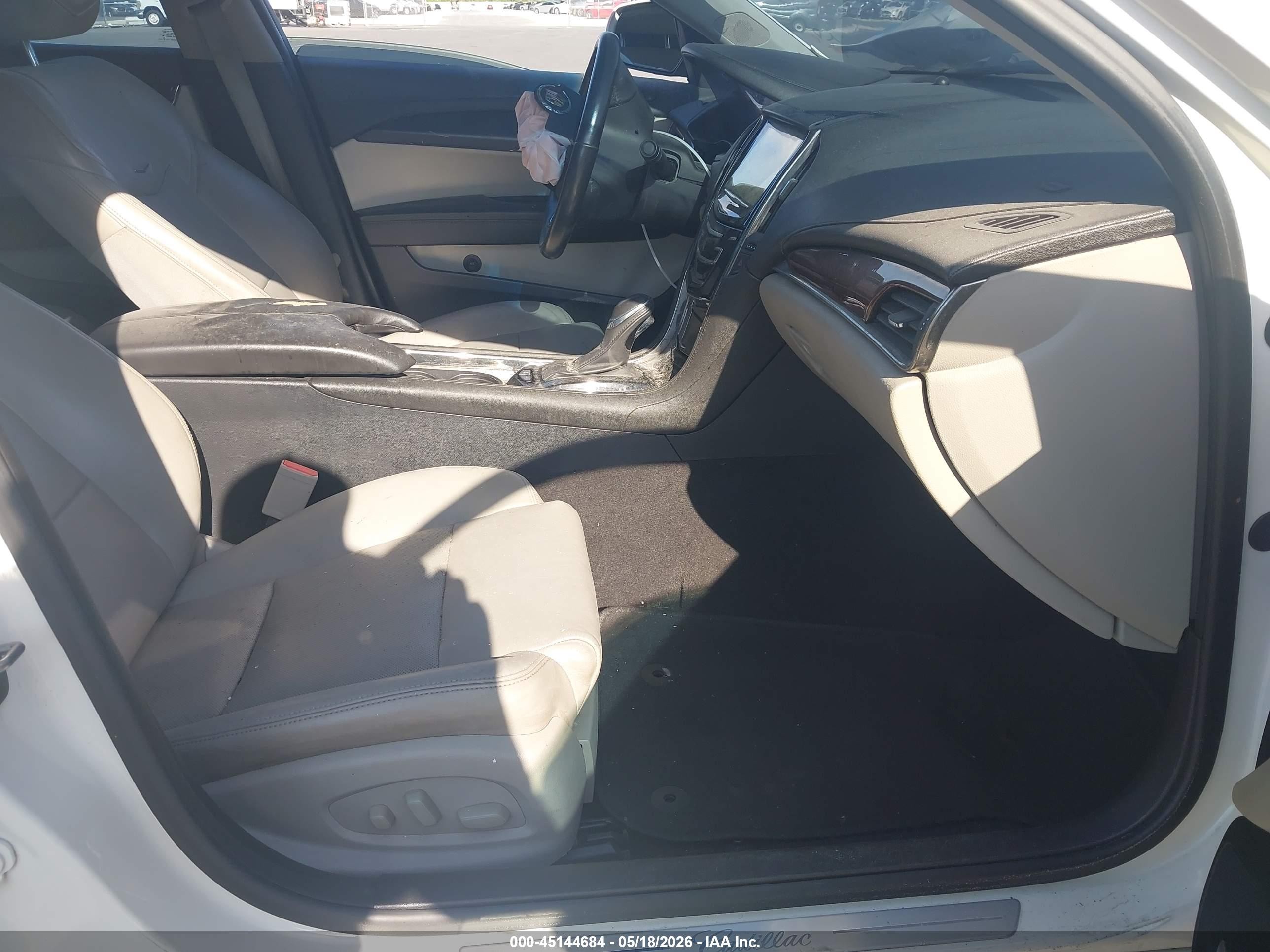 2013 Cadillac Ats Luxury Белый vin: 1G6AB5RX3D0167263