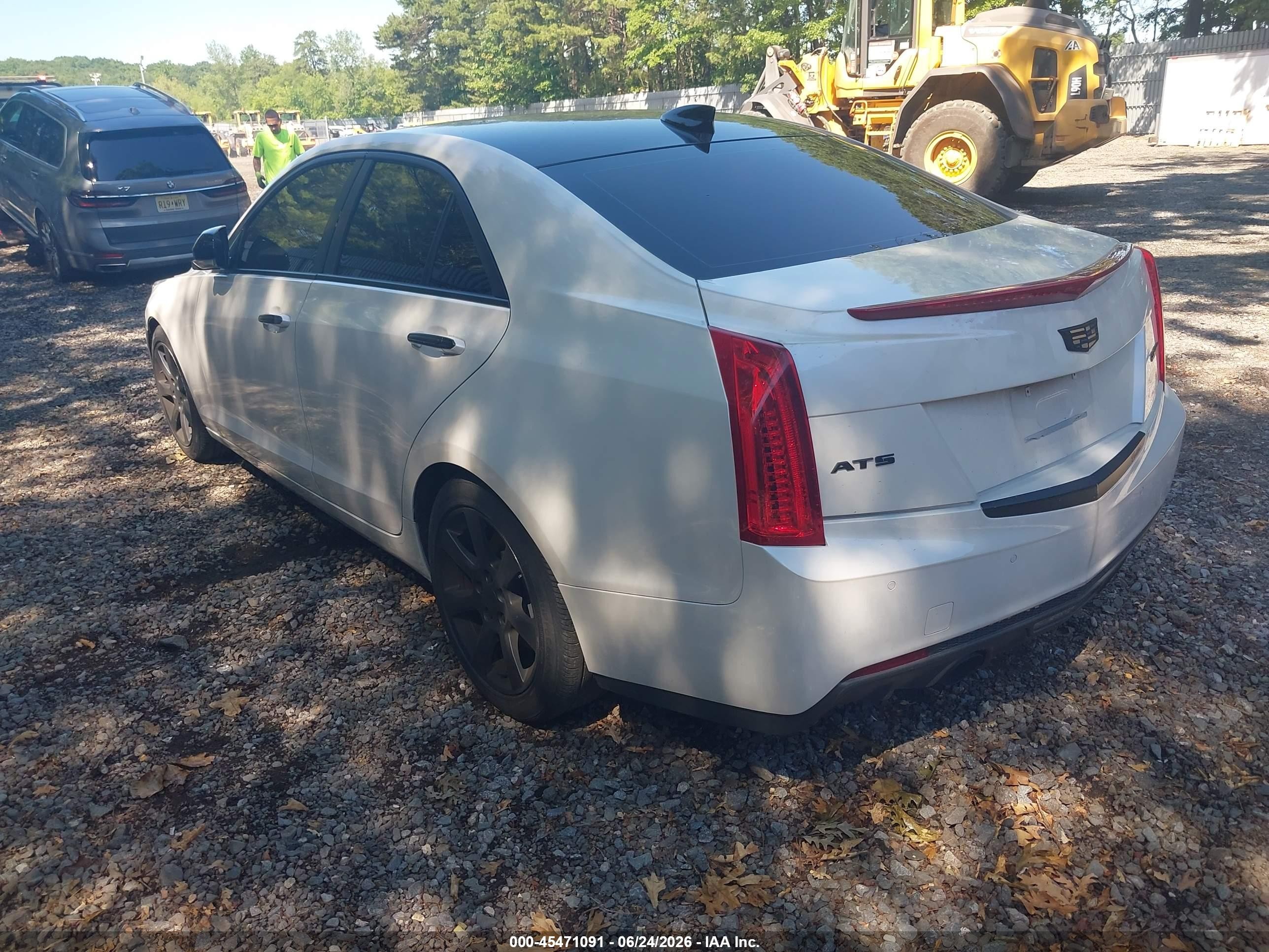 2015 Cadillac Ats Luxury White vin: 1G6AB5RX8F0105537