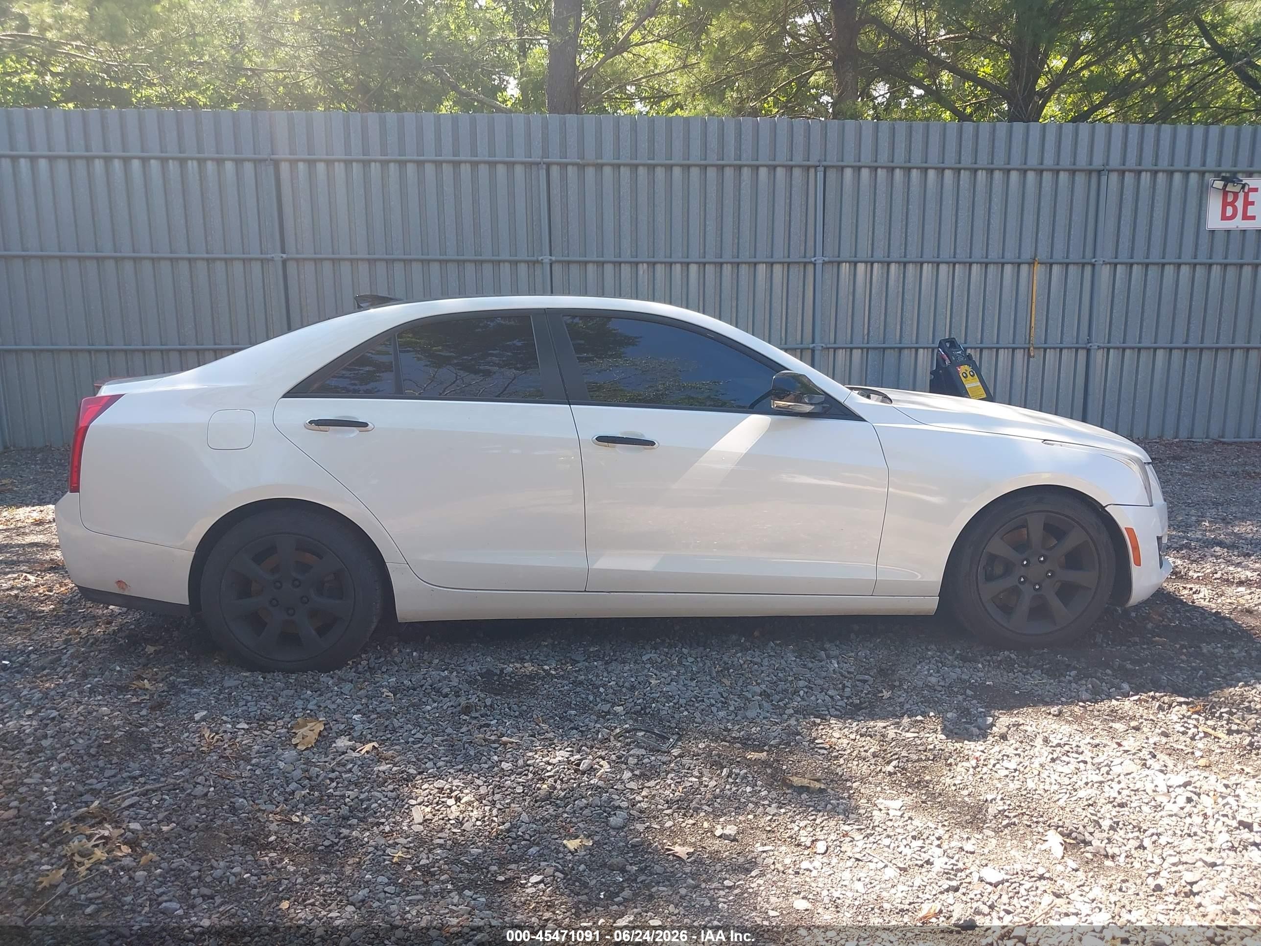 2015 Cadillac Ats Luxury White vin: 1G6AB5RX8F0105537