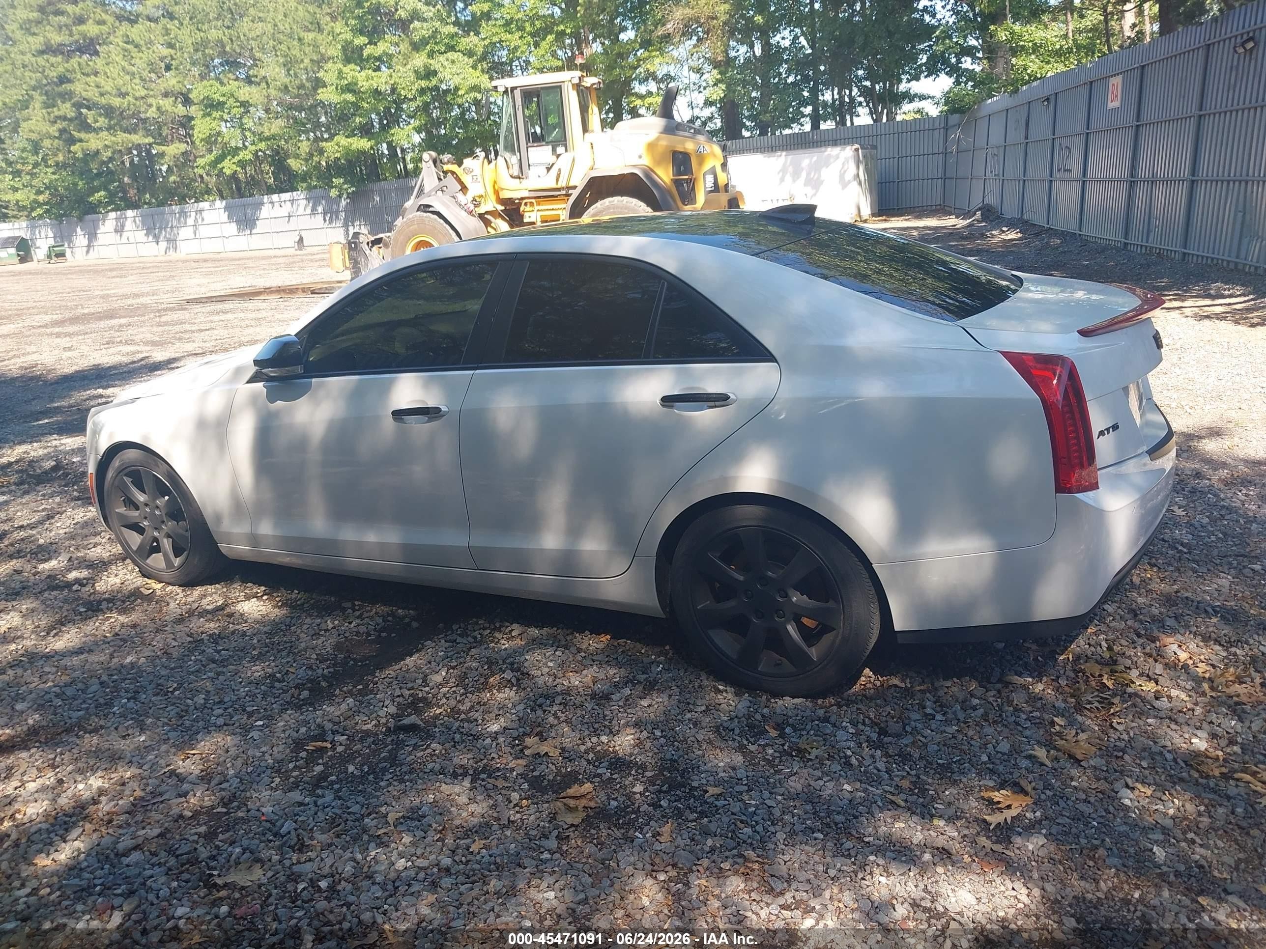 2015 Cadillac Ats Luxury White vin: 1G6AB5RX8F0105537