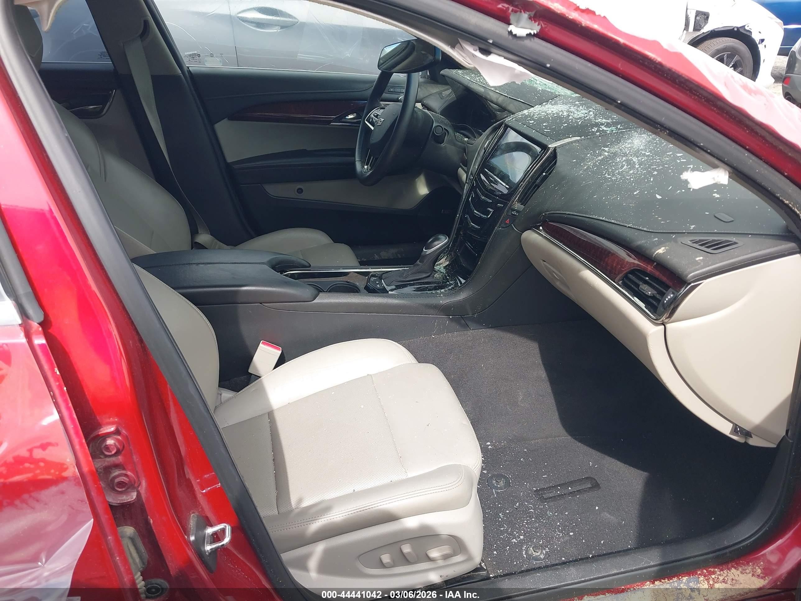 2018 Cadillac Ats Luxury Красный vin: 1G6AB5RX8J0133847