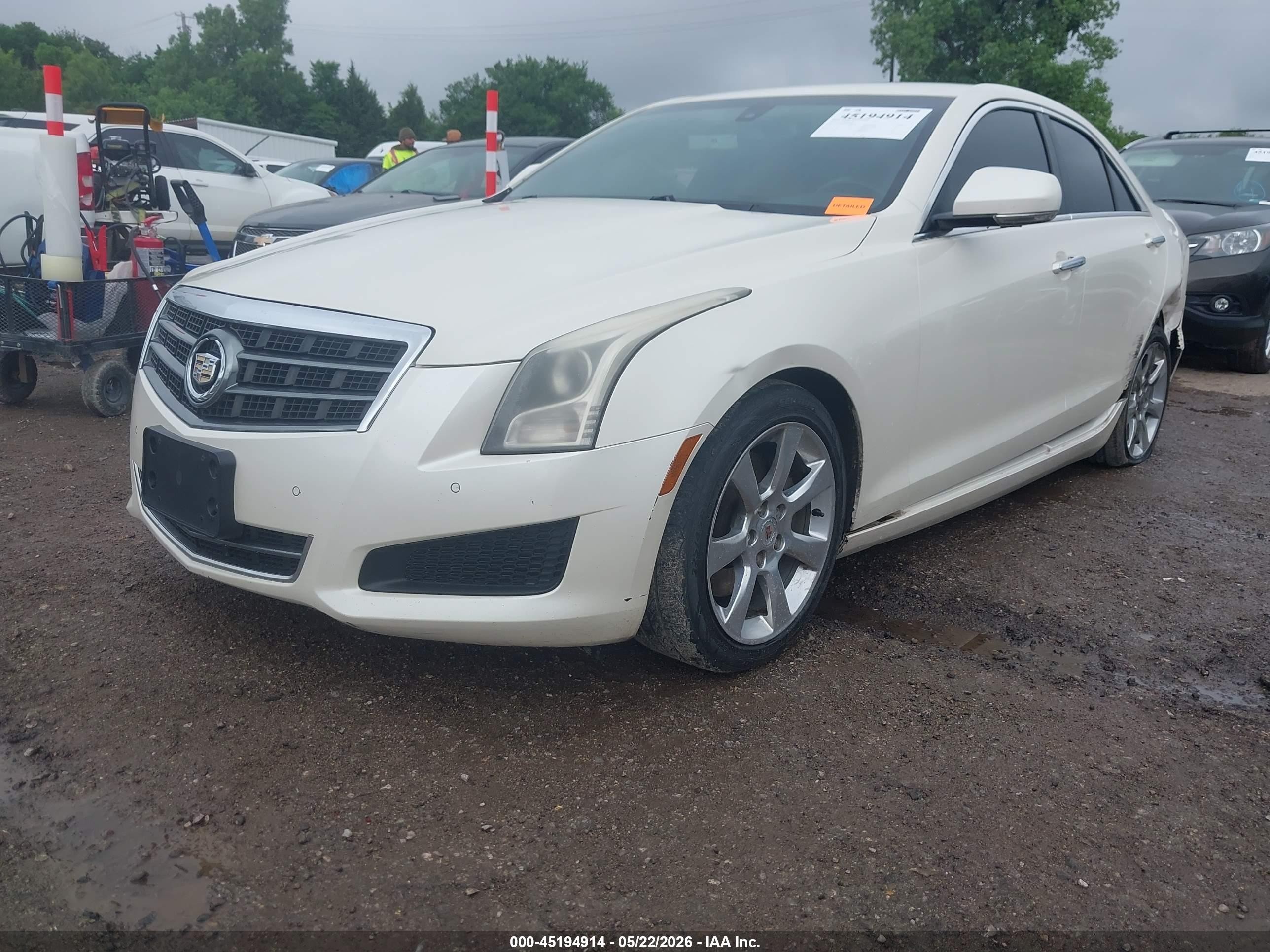 2014 Cadillac Ats Luxury White vin: 1G6AB5RX9E0152882