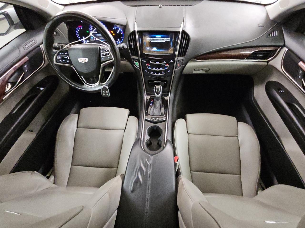 2015 Cadillac Ats Performance White vin: 1G6AC1R37F0125703 Damage: Front Center Armrest, Worn, Replacement Required