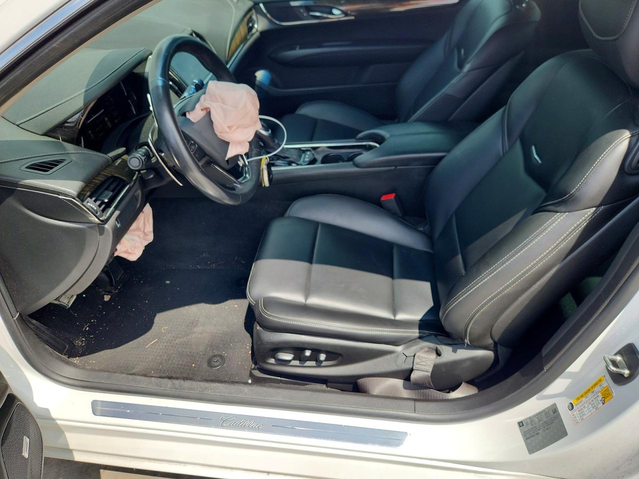 2018 Cadillac Ats White vin: 1G6AE1RX8J0130642
