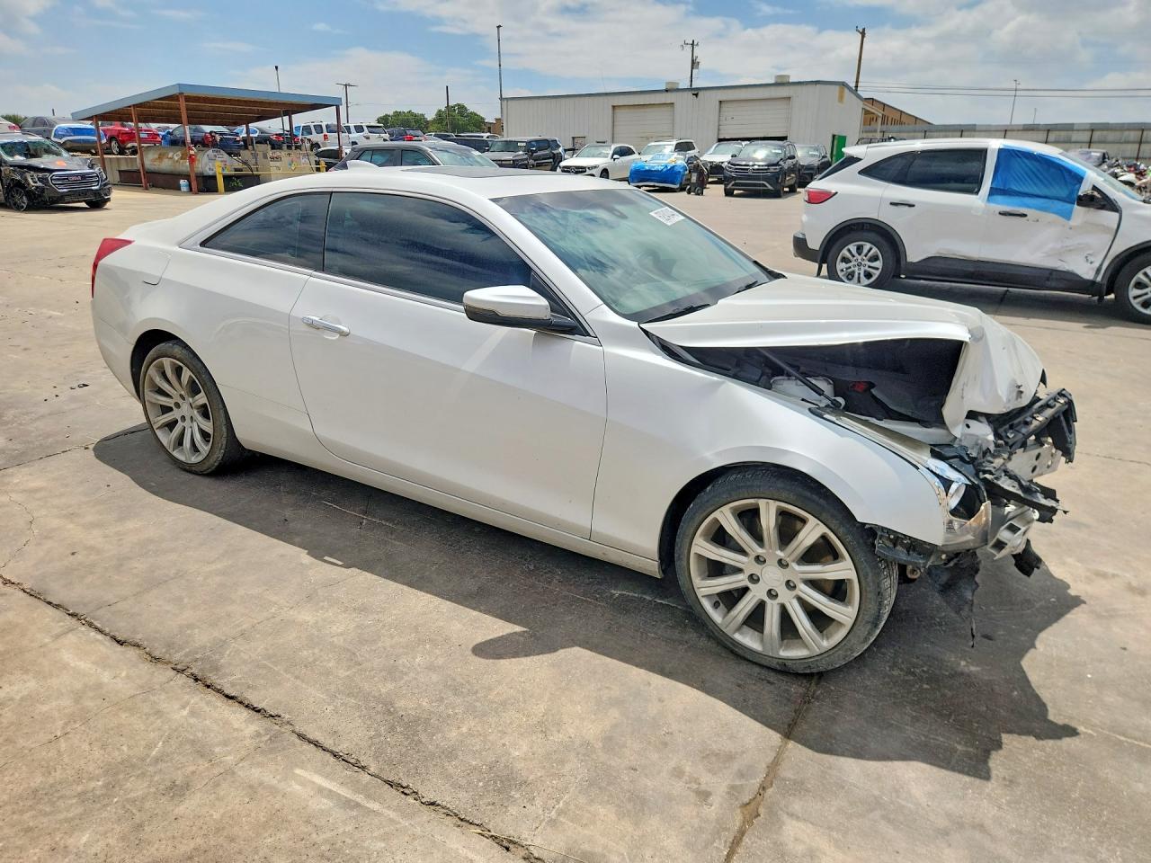 2018 Cadillac Ats White vin: 1G6AE1RX8J0130642