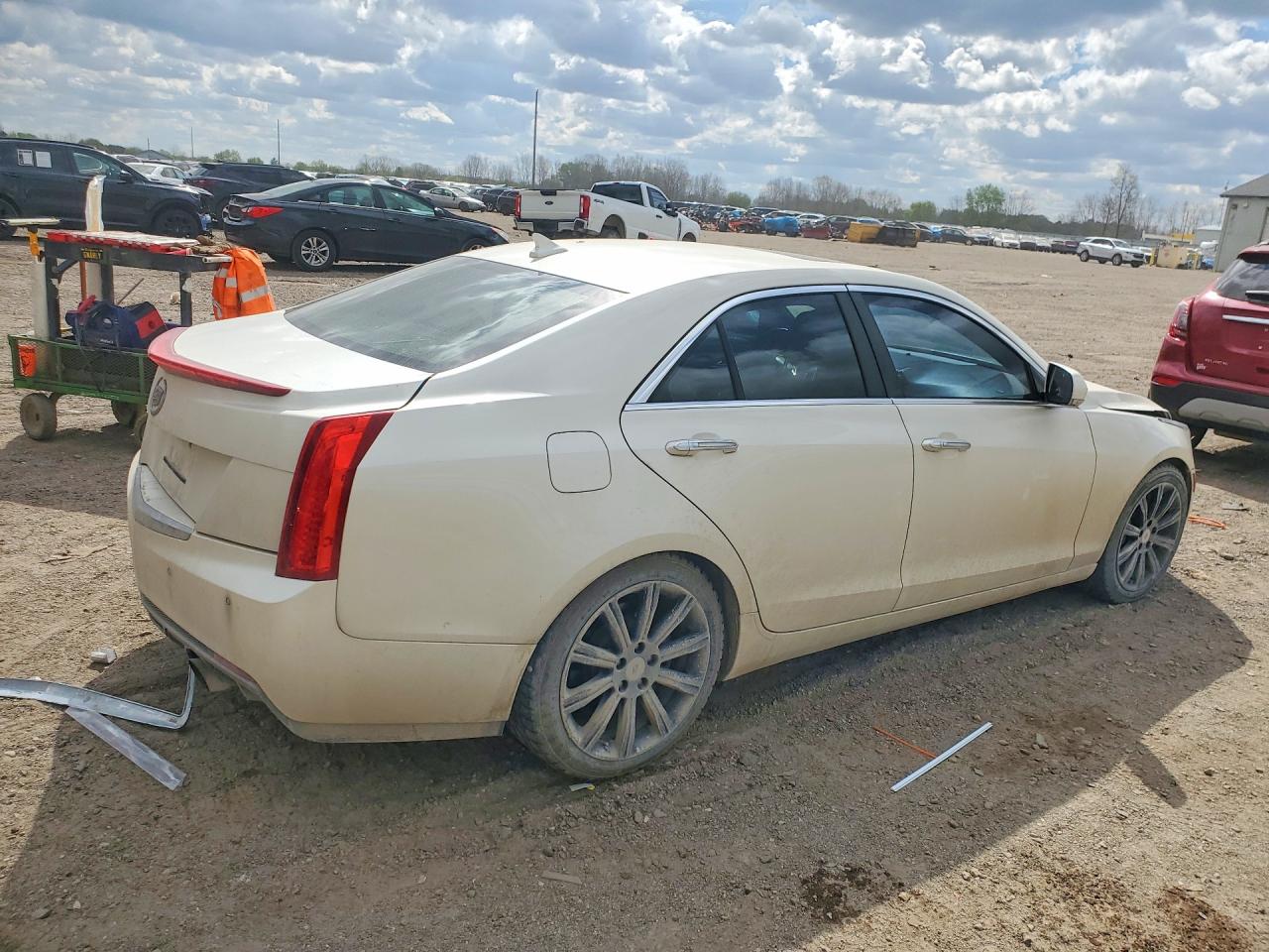 2013 Cadillac Ats Premium White vin: 1G6AE5S38D0118090
