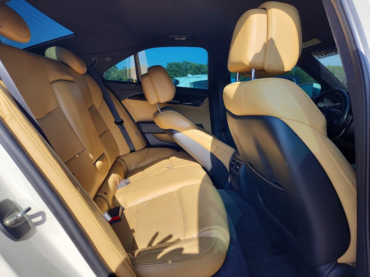 2013 Cadillac Ats Premium Белый vin: 1G6AE5SX1D0126356