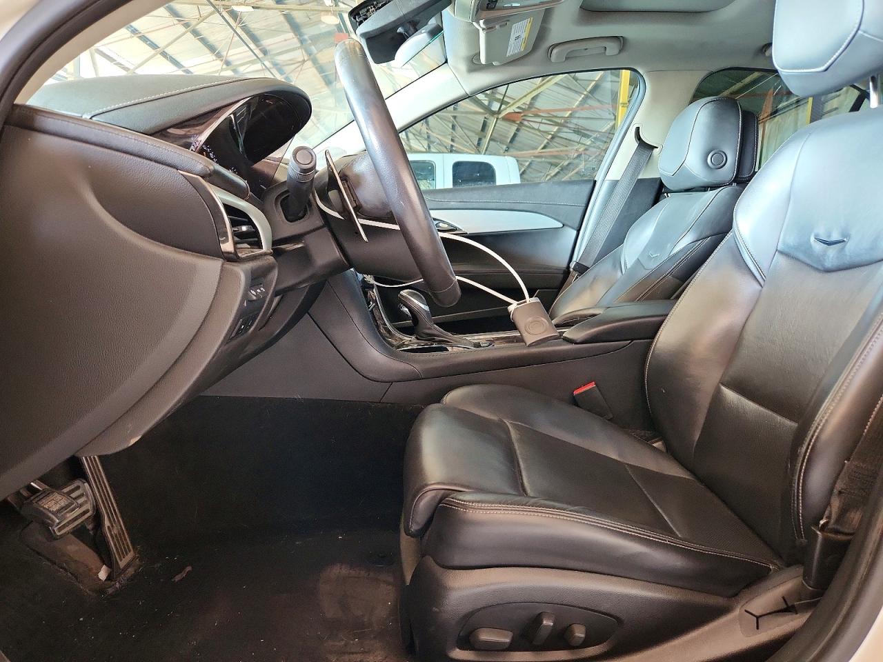 2014 Cadillac Ats Premium White vin: 1G6AE5SX8E0123696