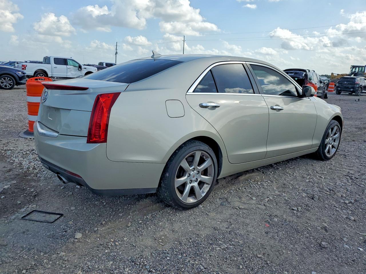 2014 Cadillac Ats Серебряный vin: 1G6AG5RX8E0118997