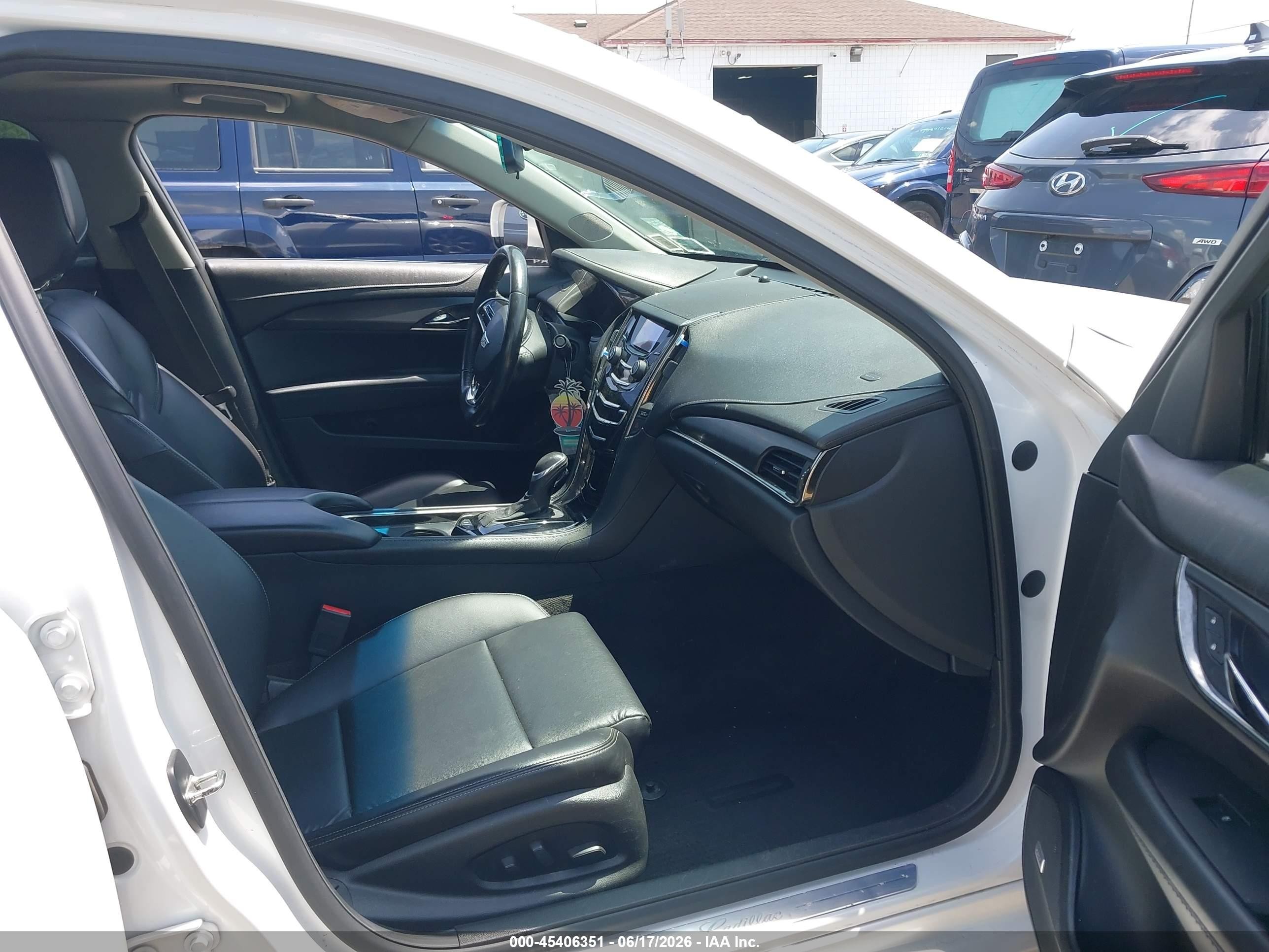 2015 Cadillac Ats Standard White vin: 1G6AG5RX8F0143335