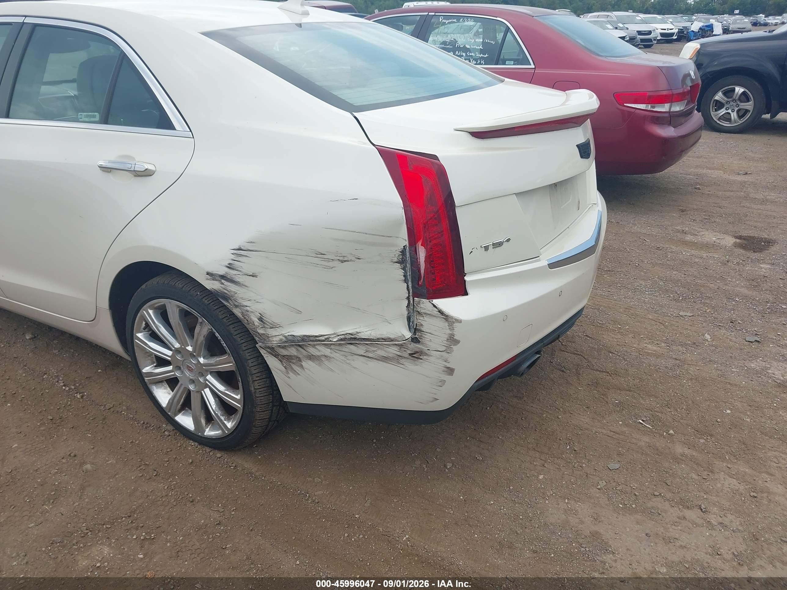 2014 Cadillac Ats Luxury Белый vin: 1G6AH5R35E0146282