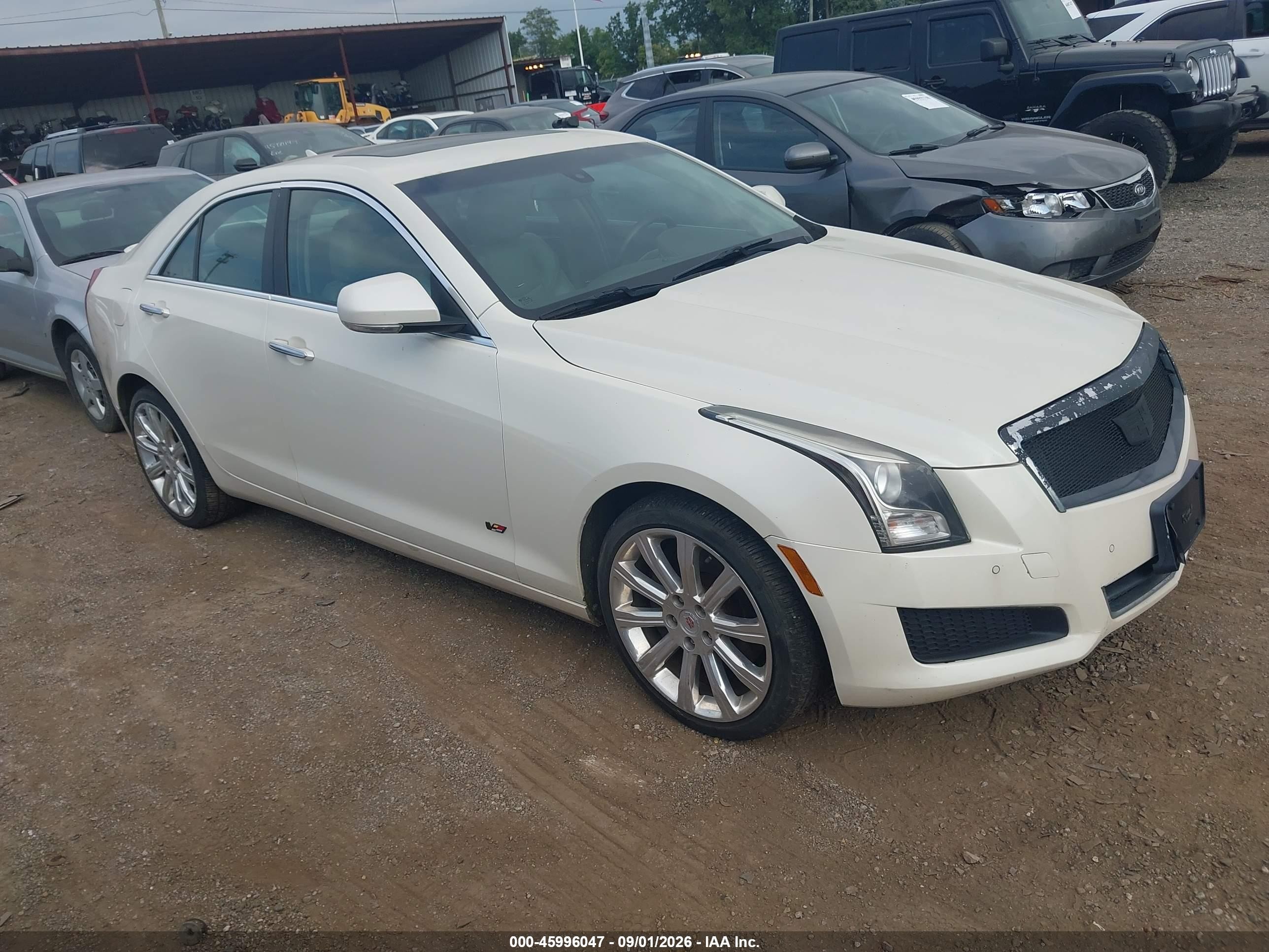 2014 Cadillac Ats Luxury White vin: 1G6AH5R35E0146282