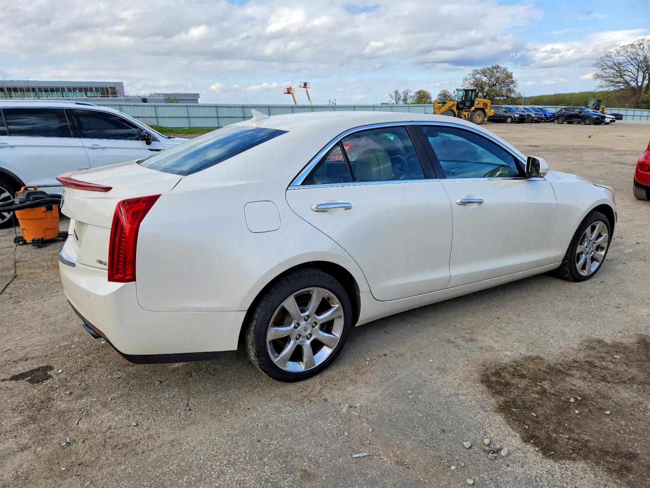 2013 Cadillac Ats Luxury Белый vin: 1G6AH5R39D0120332