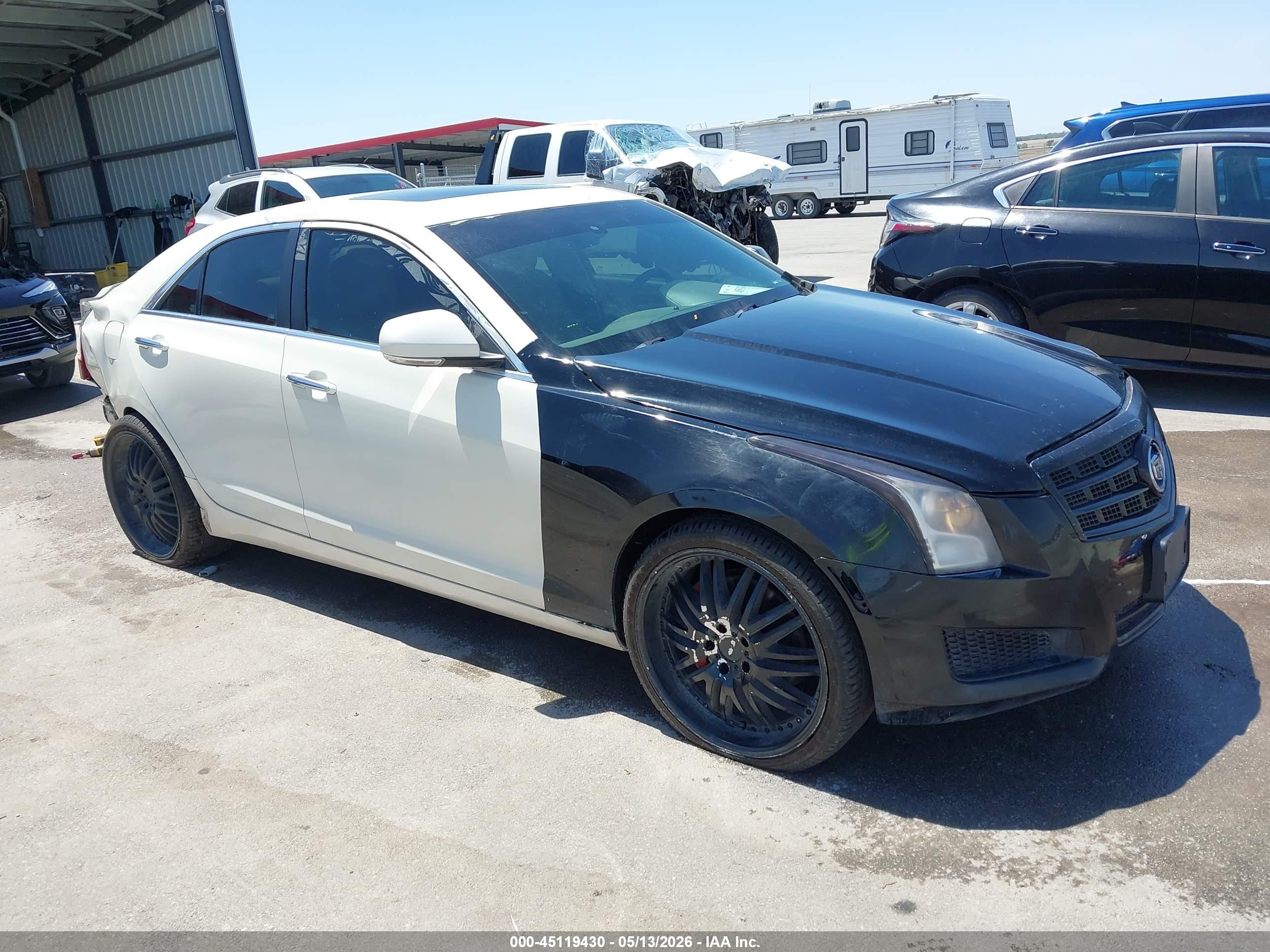 2014 Cadillac Ats Luxury White vin: 1G6AH5RX4E0101255