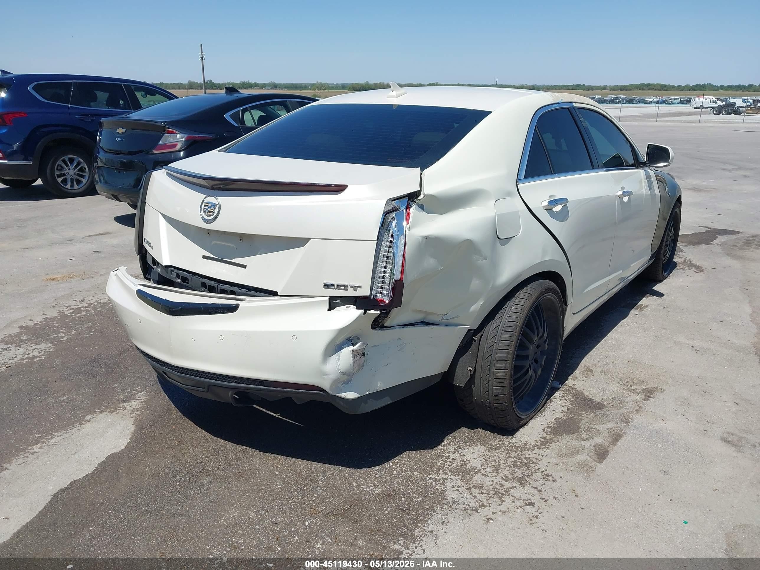 2014 Cadillac Ats Luxury White vin: 1G6AH5RX4E0101255