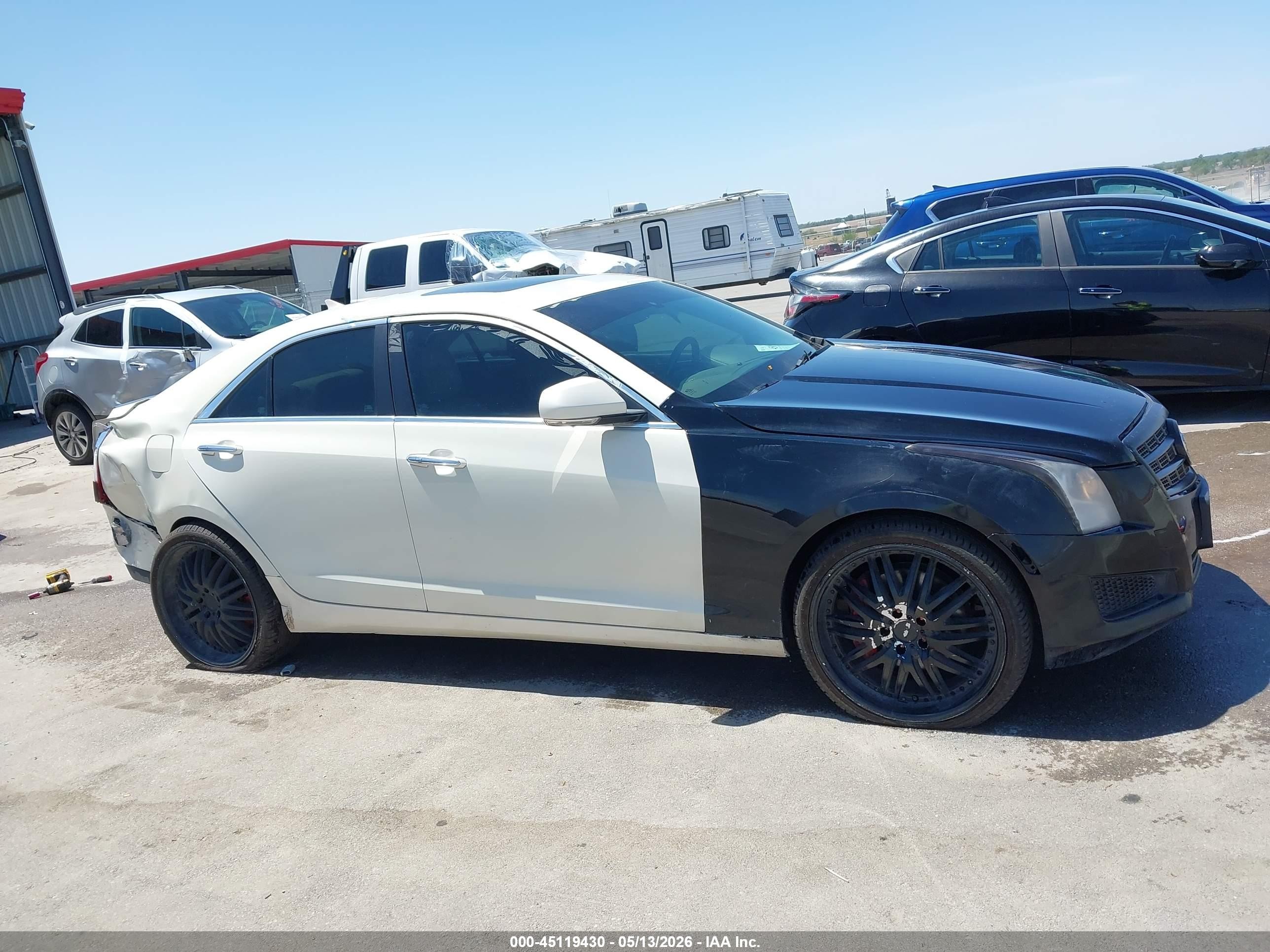 2014 Cadillac Ats Luxury White vin: 1G6AH5RX4E0101255