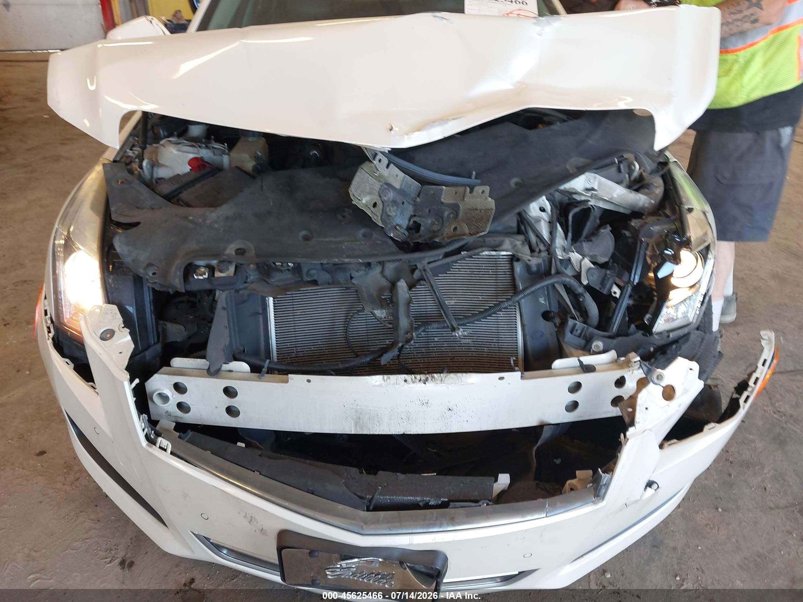 2014 Cadillac Ats Luxury White vin: 1G6AH5RX5E0104262