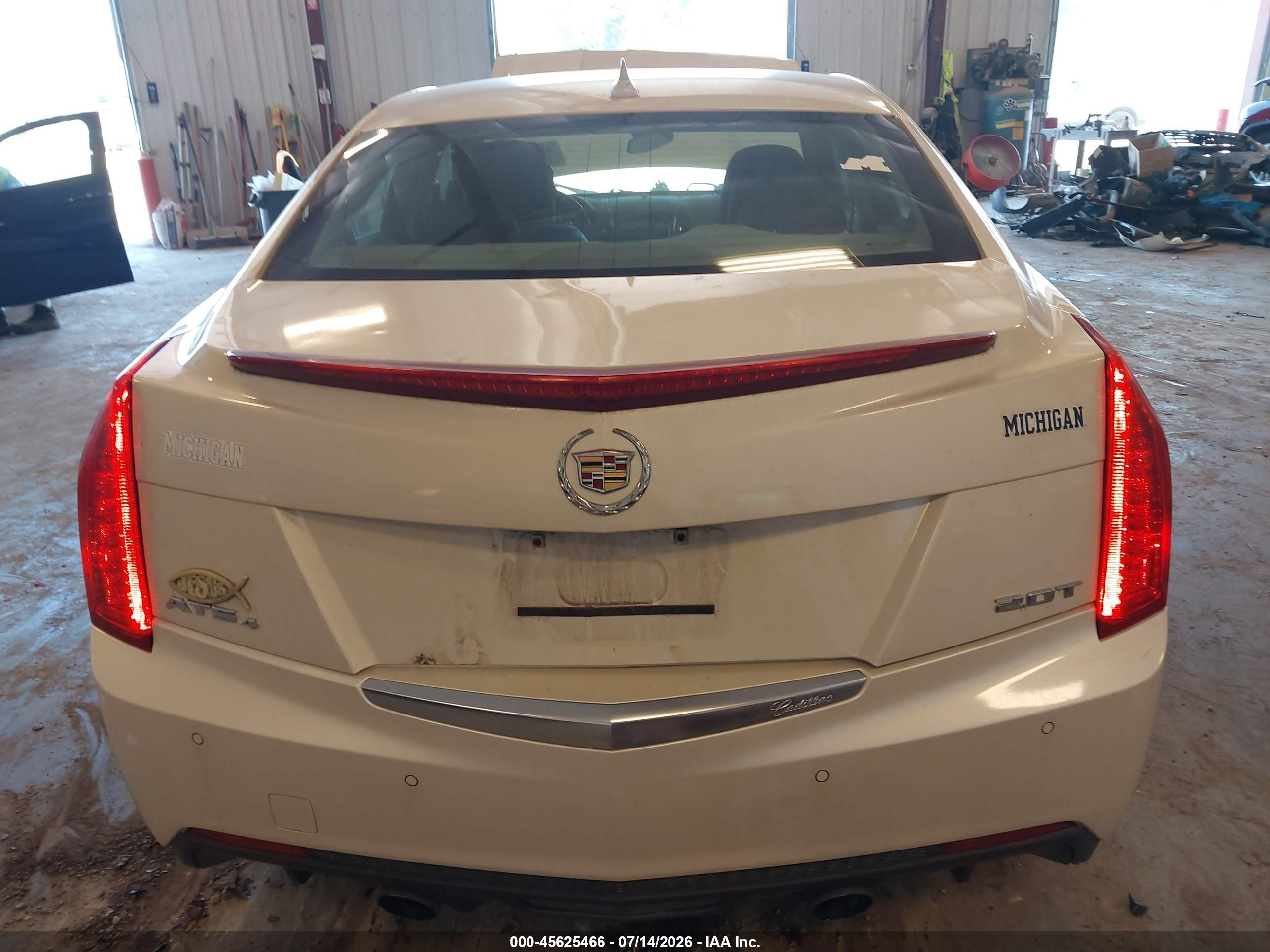 2014 Cadillac Ats Luxury White vin: 1G6AH5RX5E0104262