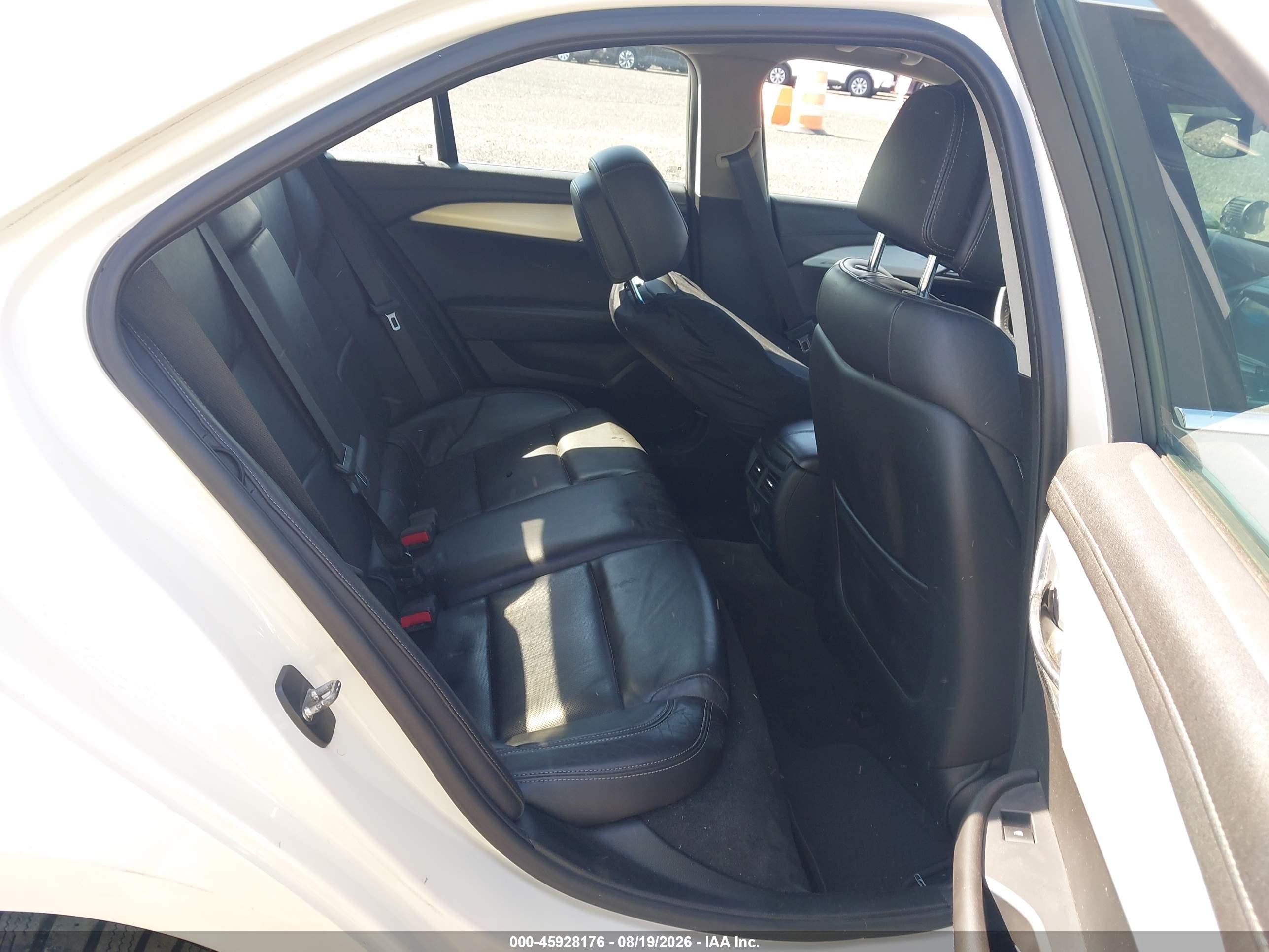 2014 Cadillac Ats Luxury White vin: 1G6AH5RX5E0111230