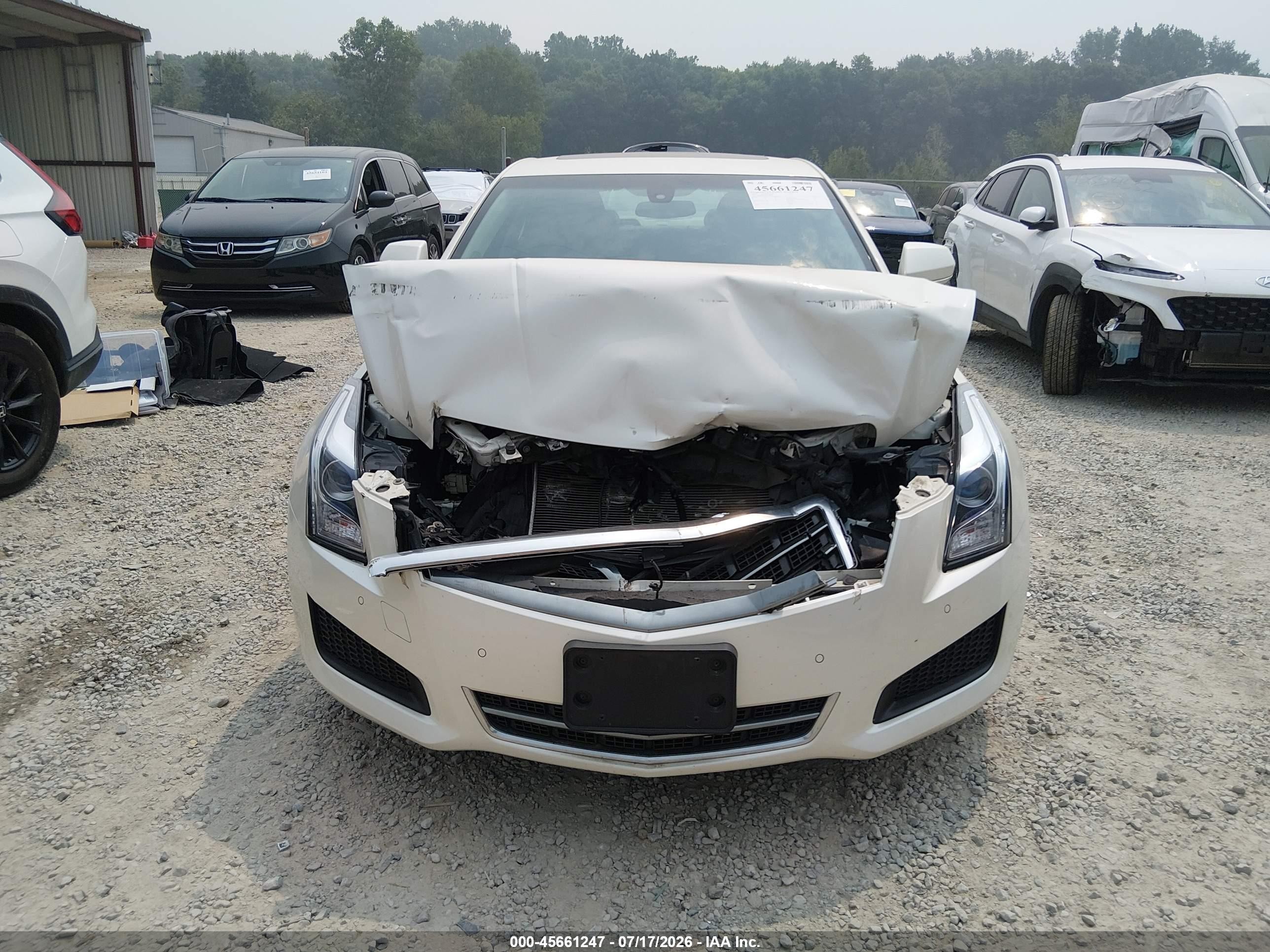 2014 Cadillac Ats Luxury White vin: 1G6AH5RX8E0186231