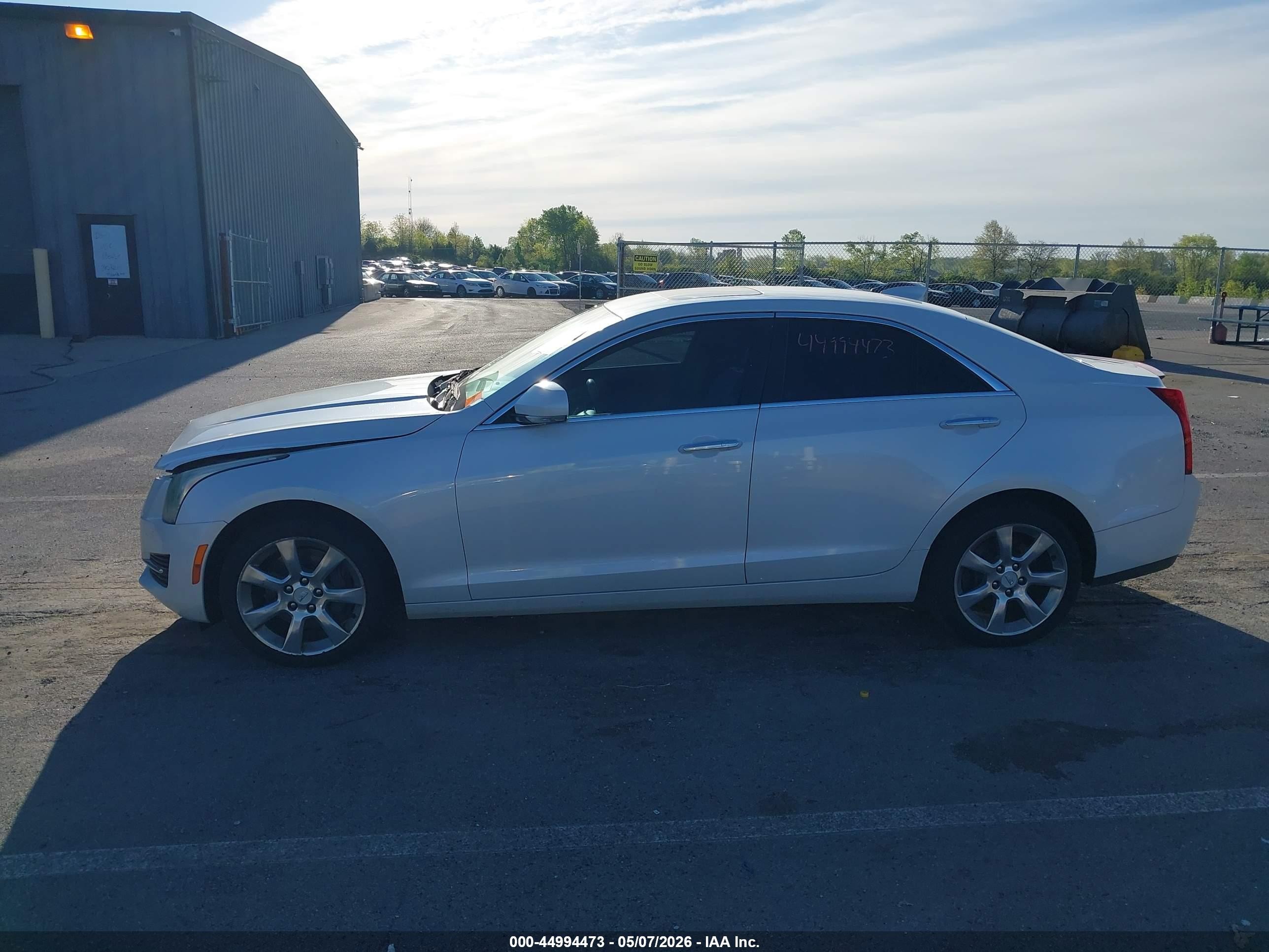 2015 Cadillac Ats Luxury White vin: 1G6AH5RX9F0106517