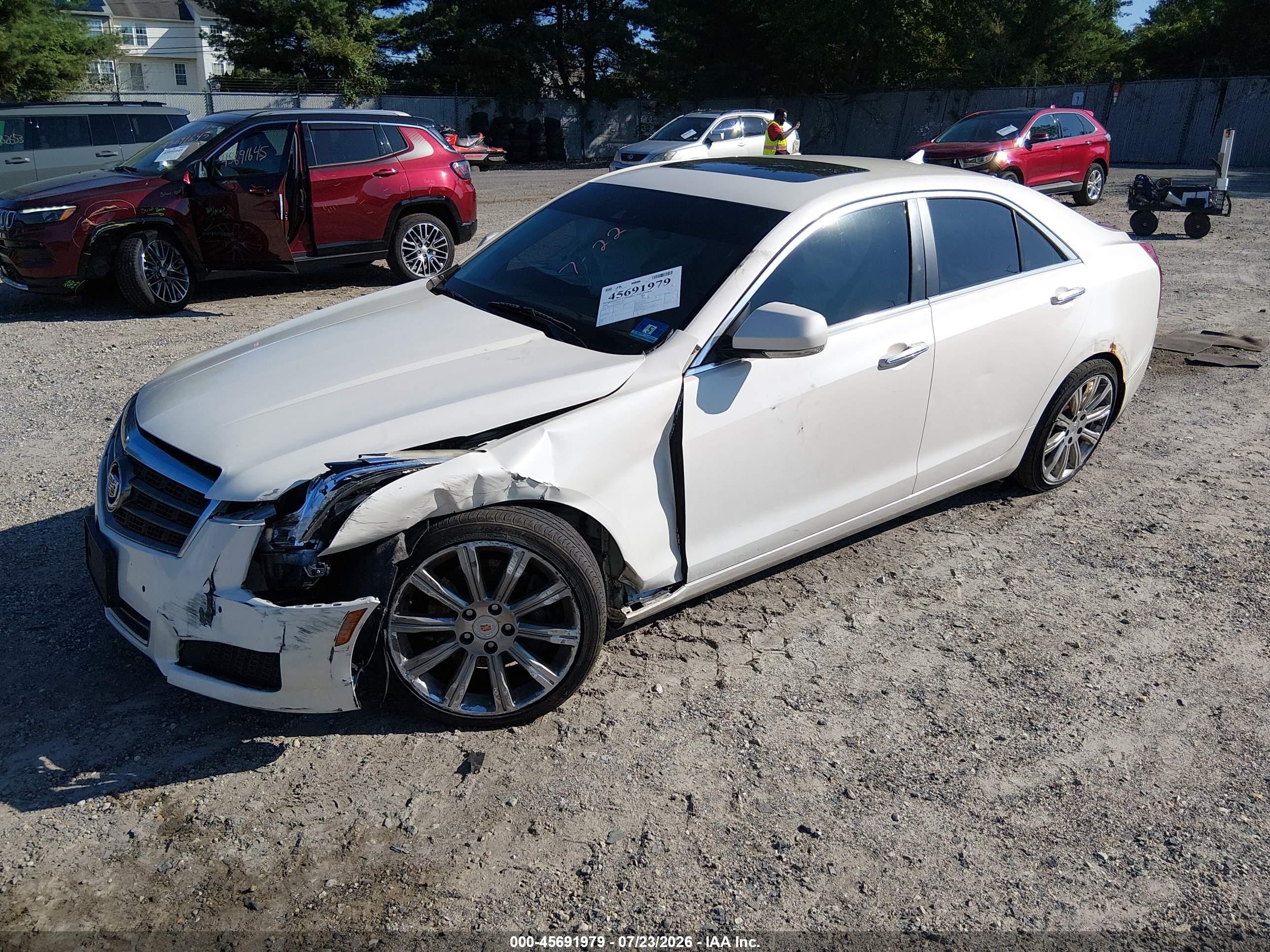 2014 Cadillac Ats Luxury White vin: 1G6AH5SX9E0102007