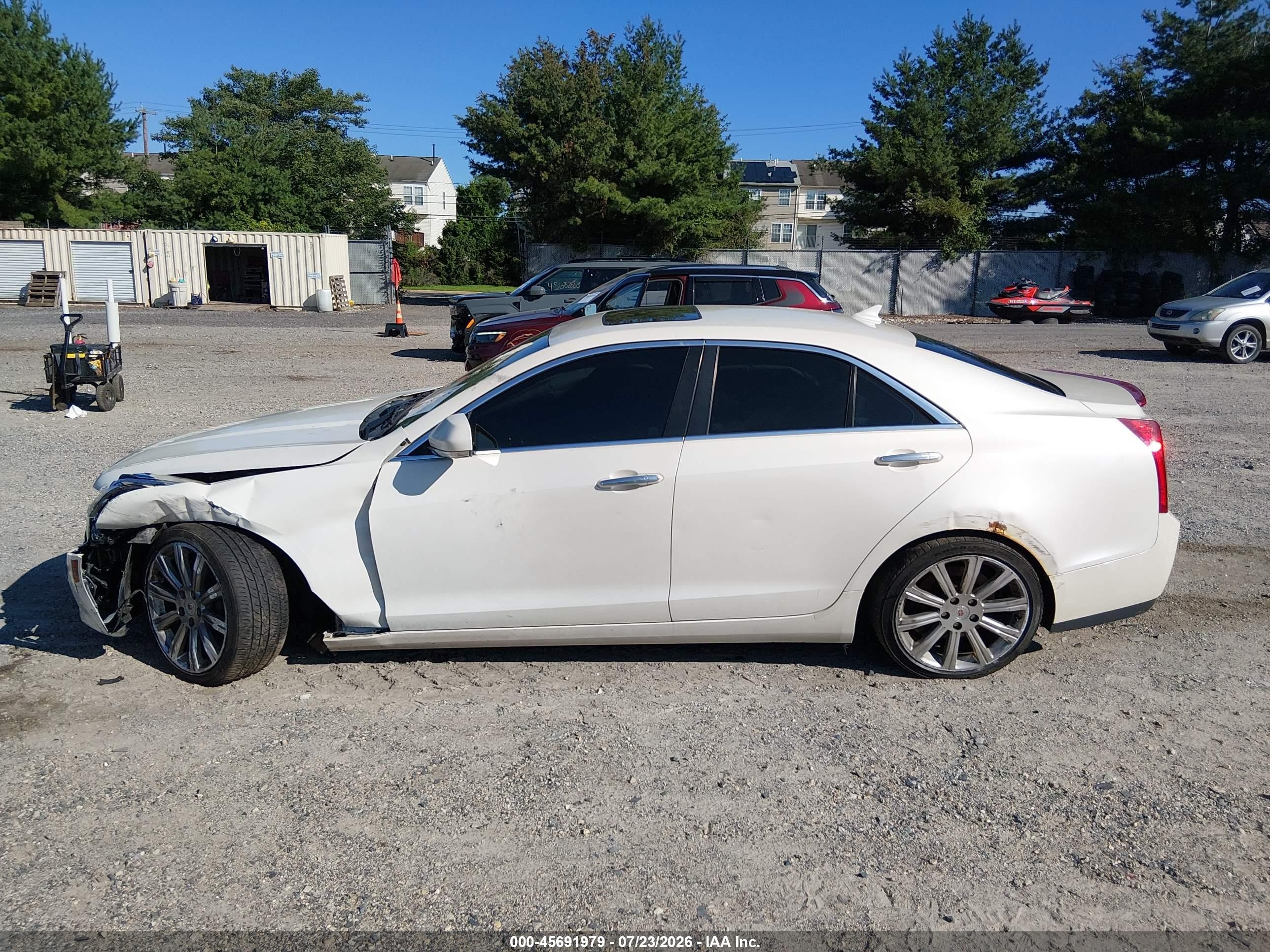 2014 Cadillac Ats Luxury White vin: 1G6AH5SX9E0102007