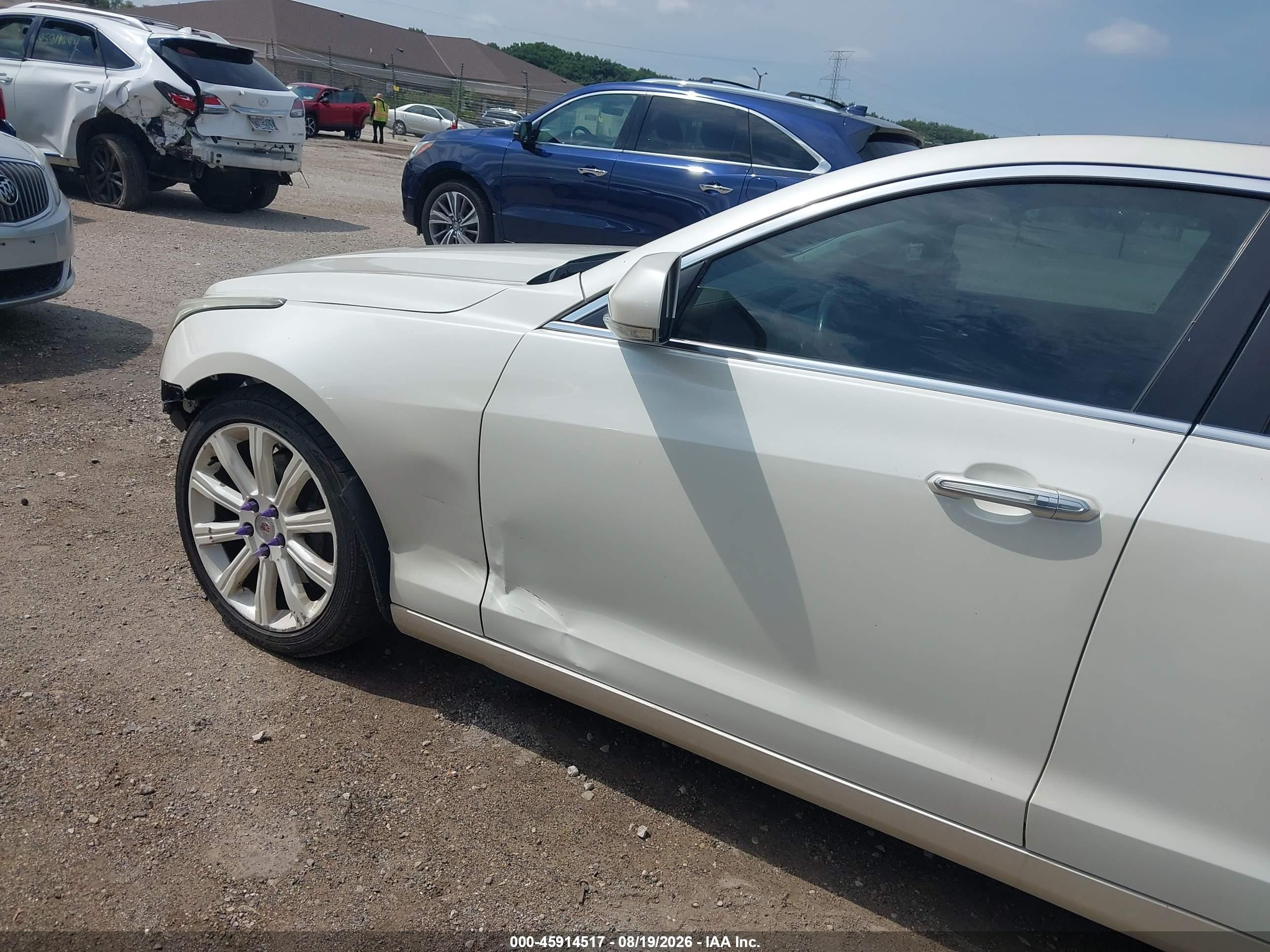 2013 Cadillac Ats Premium Белый vin: 1G6AL5S39D0125670