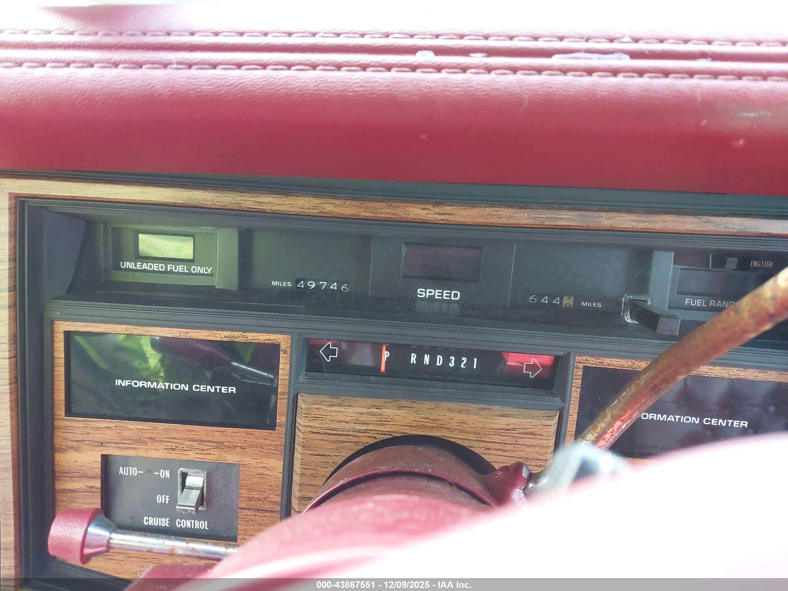1984 Cadillac Eldorado Biarritz Красный vin: 1G6AL6789EE650565