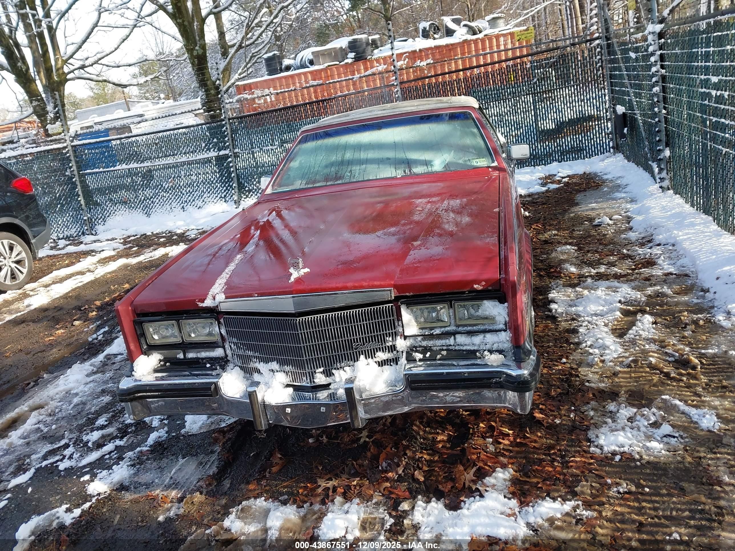 1984 Cadillac Eldorado Biarritz Красный vin: 1G6AL6789EE650565