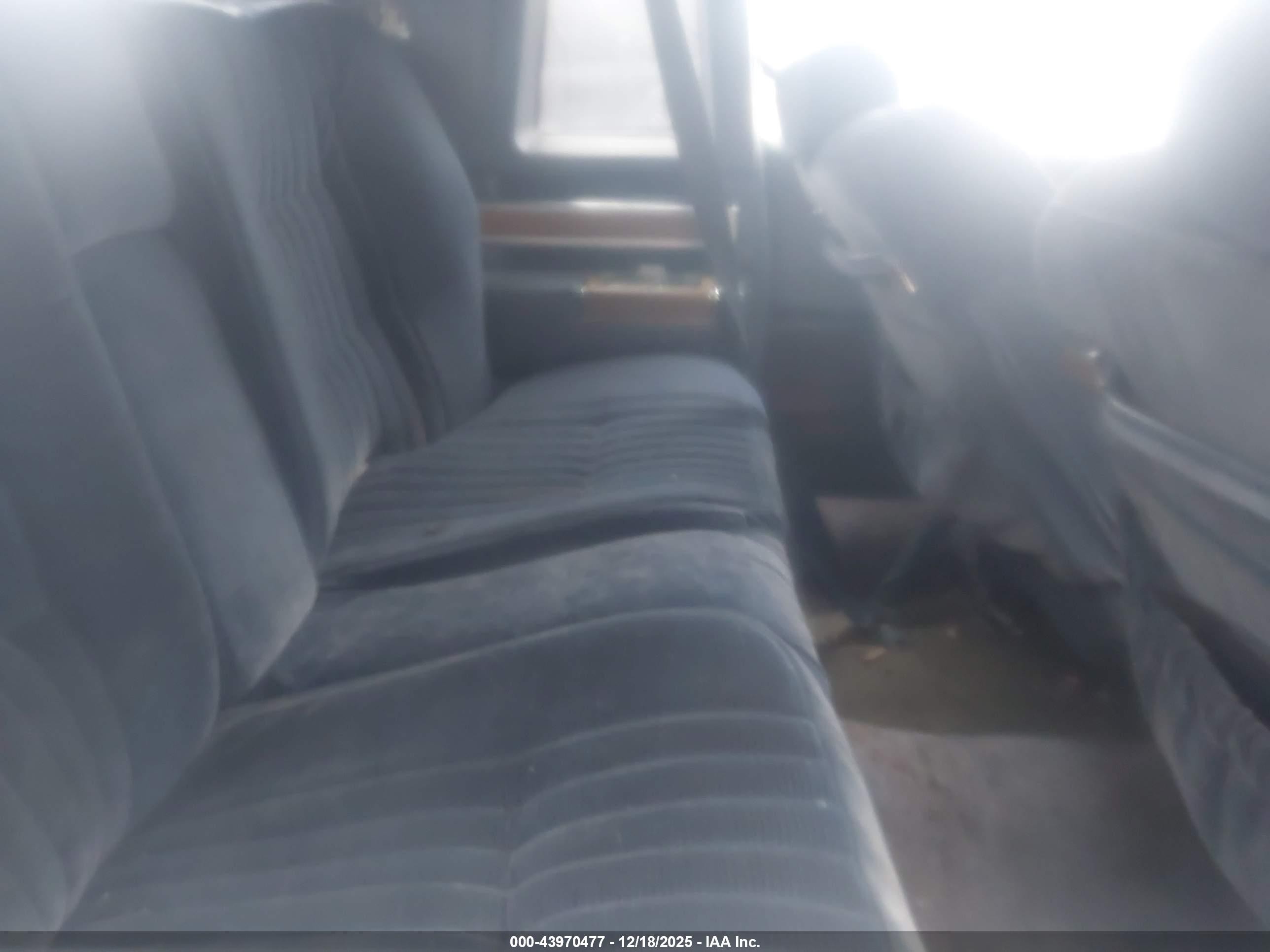 1984 Cadillac Deville   White vin: 1G6AM4783E9125835