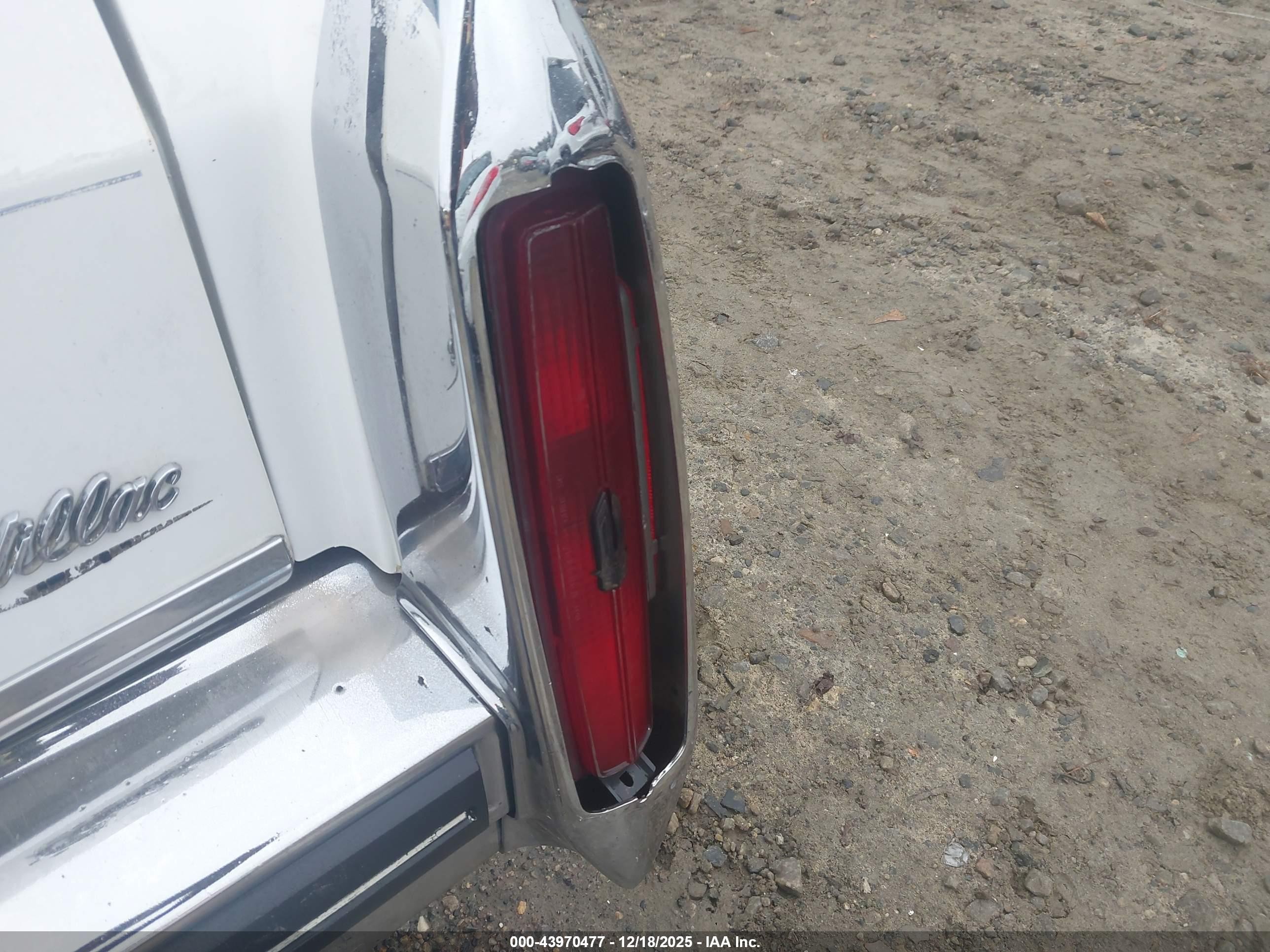 1984 Cadillac Deville   White vin: 1G6AM4783E9125835