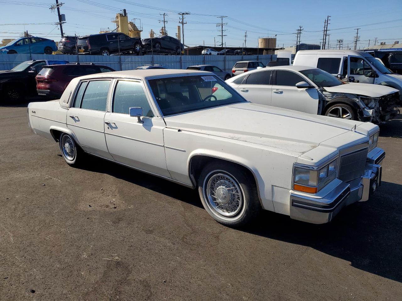 1984 Cadillac Deville White vin: 1G6AM6981E9005492