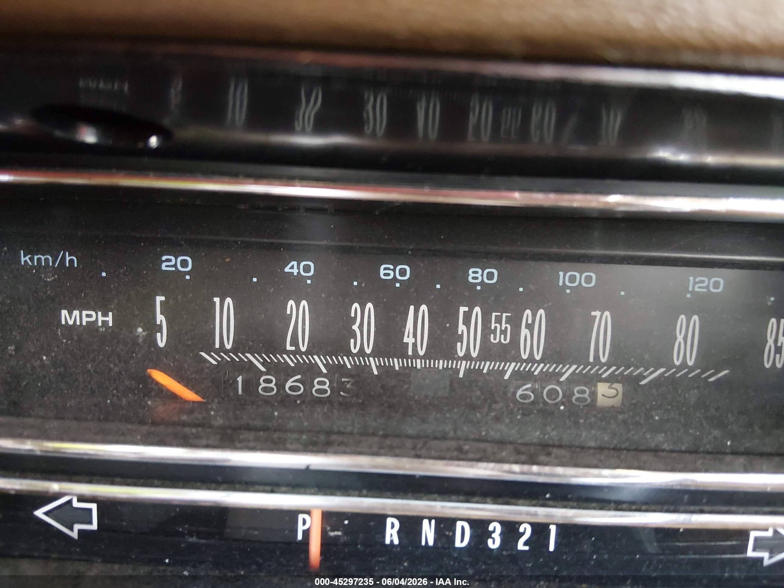 1984 Cadillac Deville   Red vin: 1G6AM6981E9144537