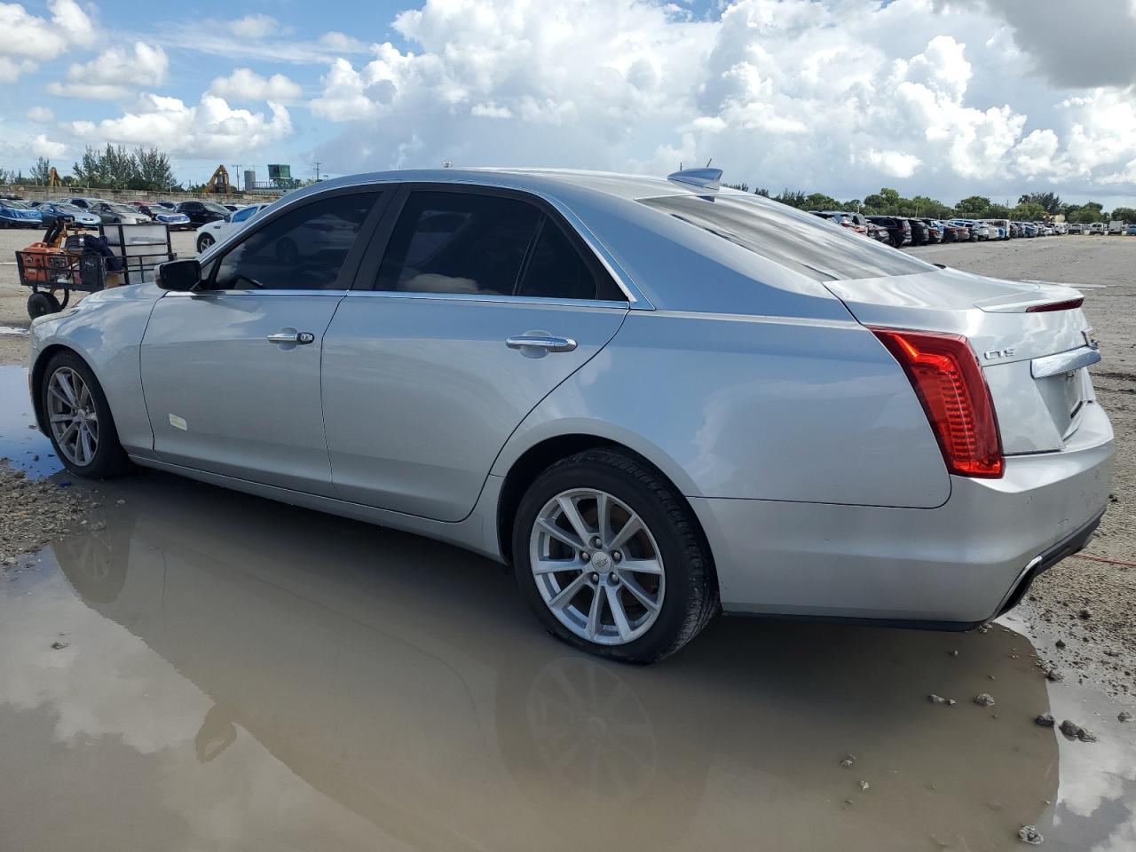 2018 Cadillac Cts Silver vin: 1G6AP5SX0J0179605
