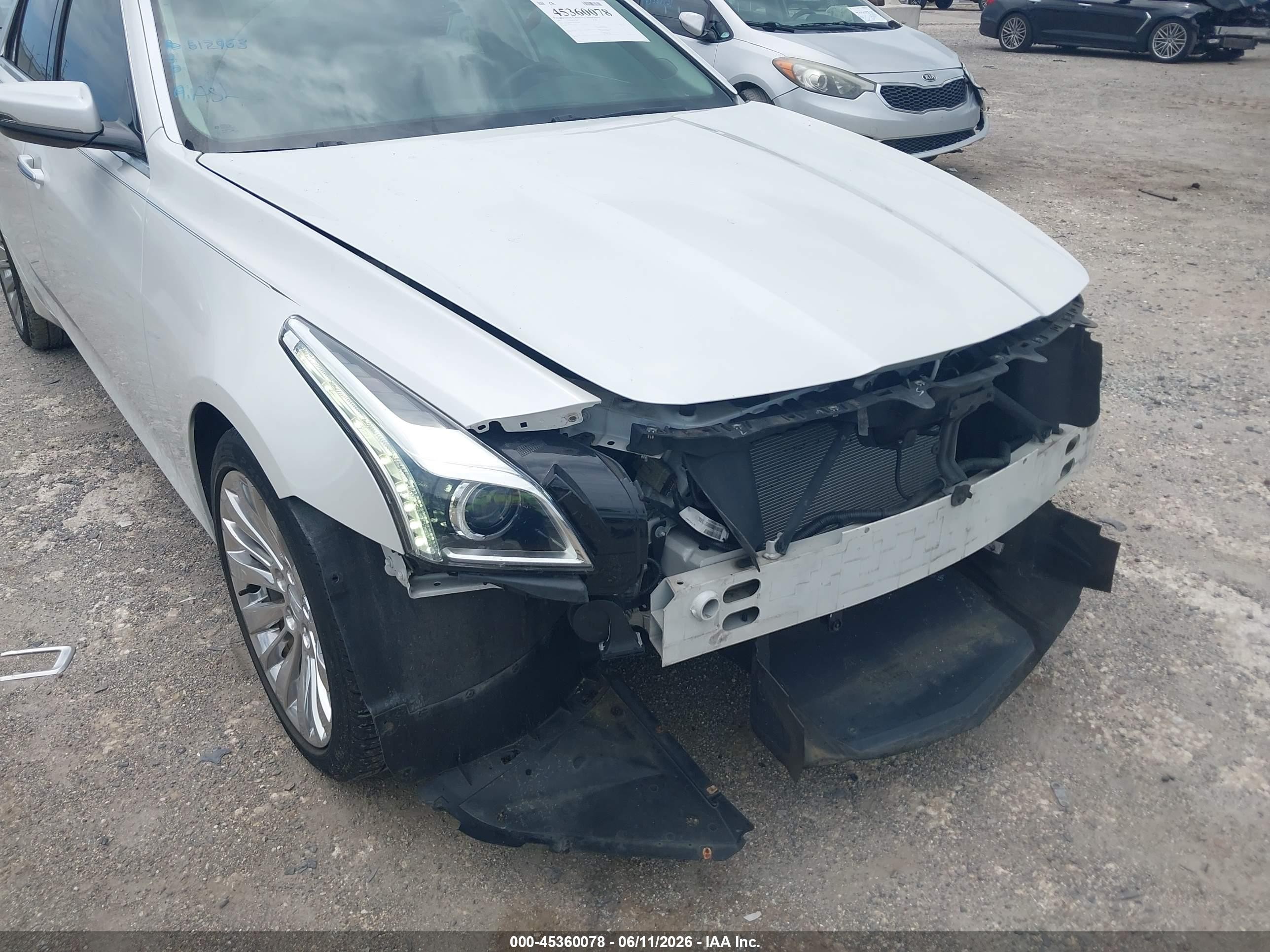 2015 Cadillac Cts Luxury White vin: 1G6AR5S31F0125146