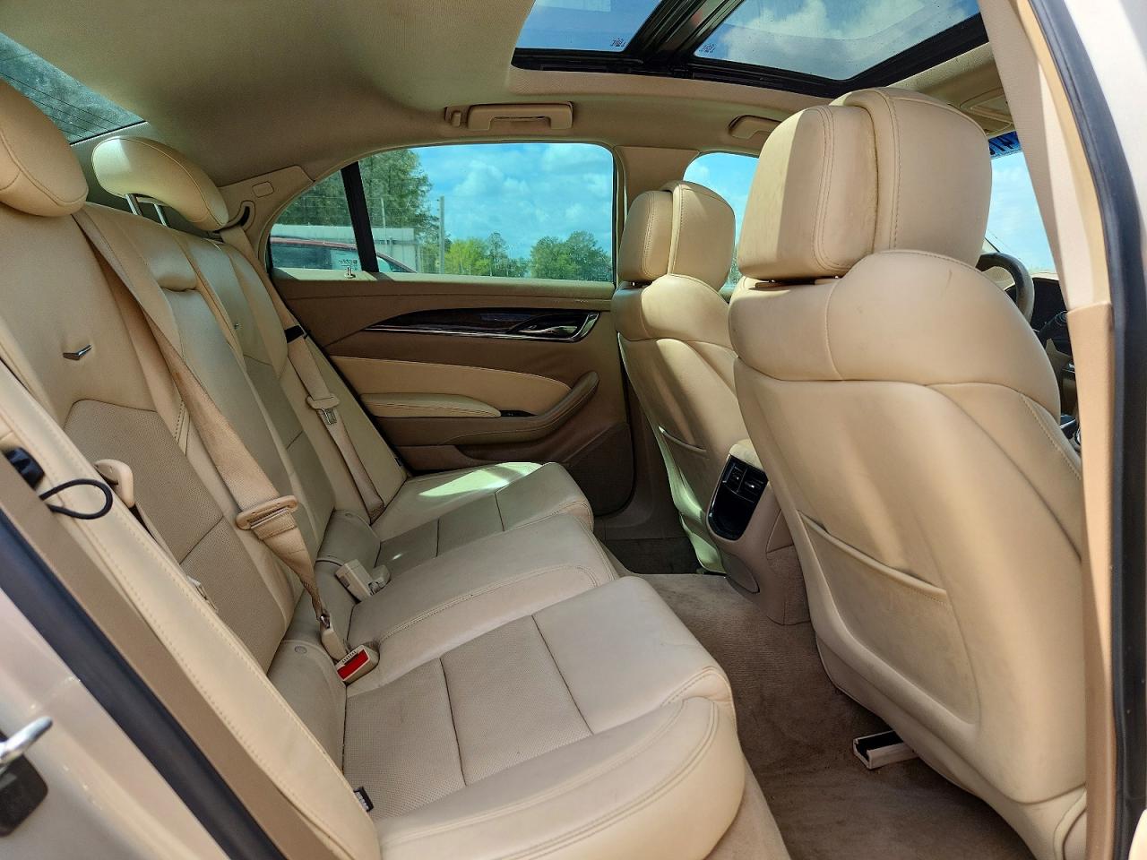 2014 Cadillac Cts Luxury Collection Gold vin: 1G6AR5S35E0130106