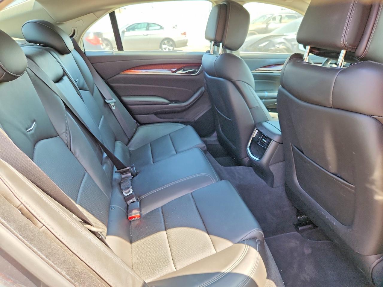2014 Cadillac Cts Luxury Collection Черный vin: 1G6AR5S37E0174219