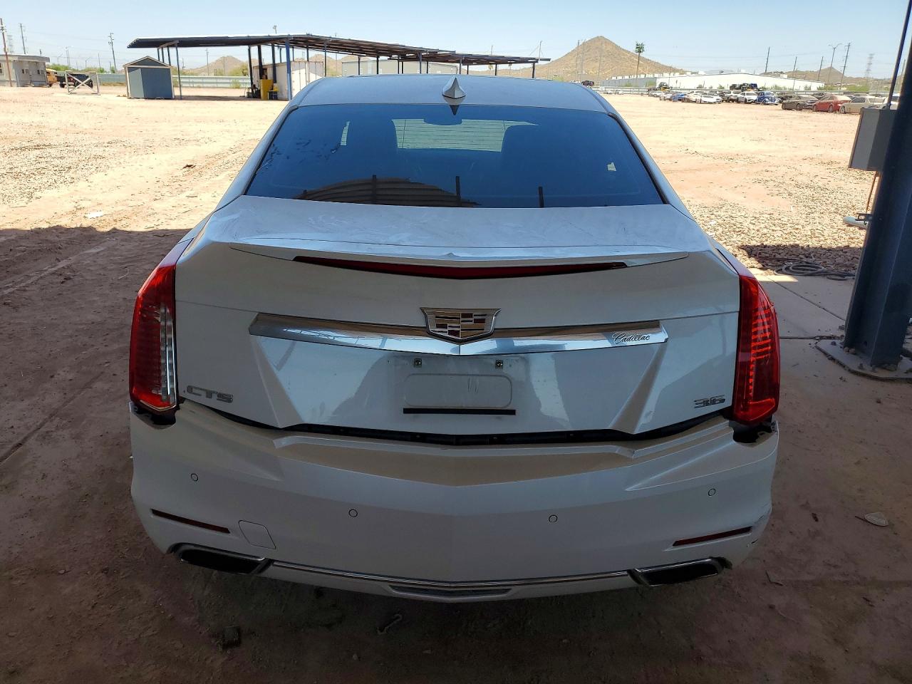 2015 Cadillac Cts Luxury Collection White vin: 1G6AR5S38F0141358