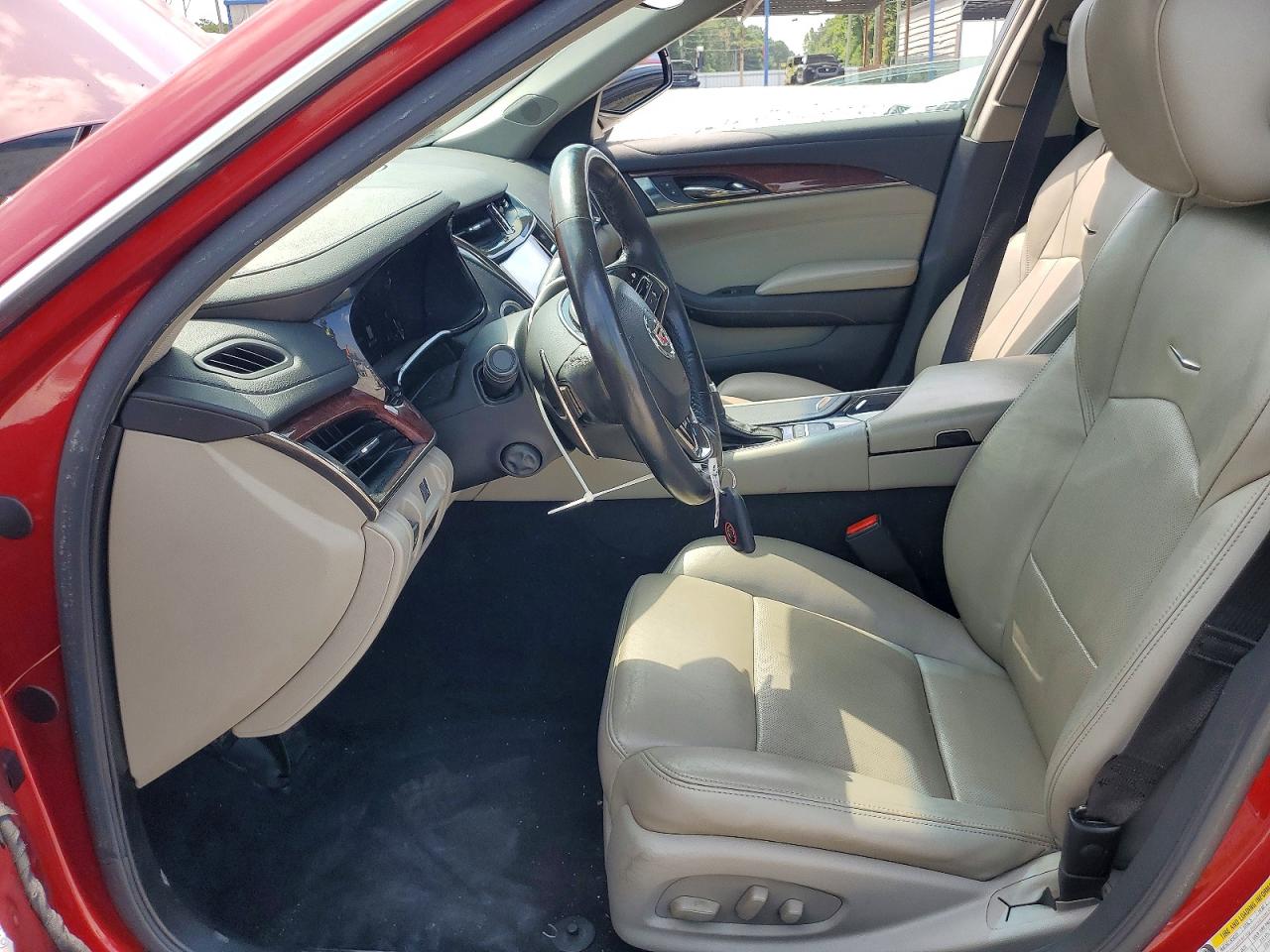 2014 Cadillac Cts Luxury Collection Red vin: 1G6AR5S39E0129525