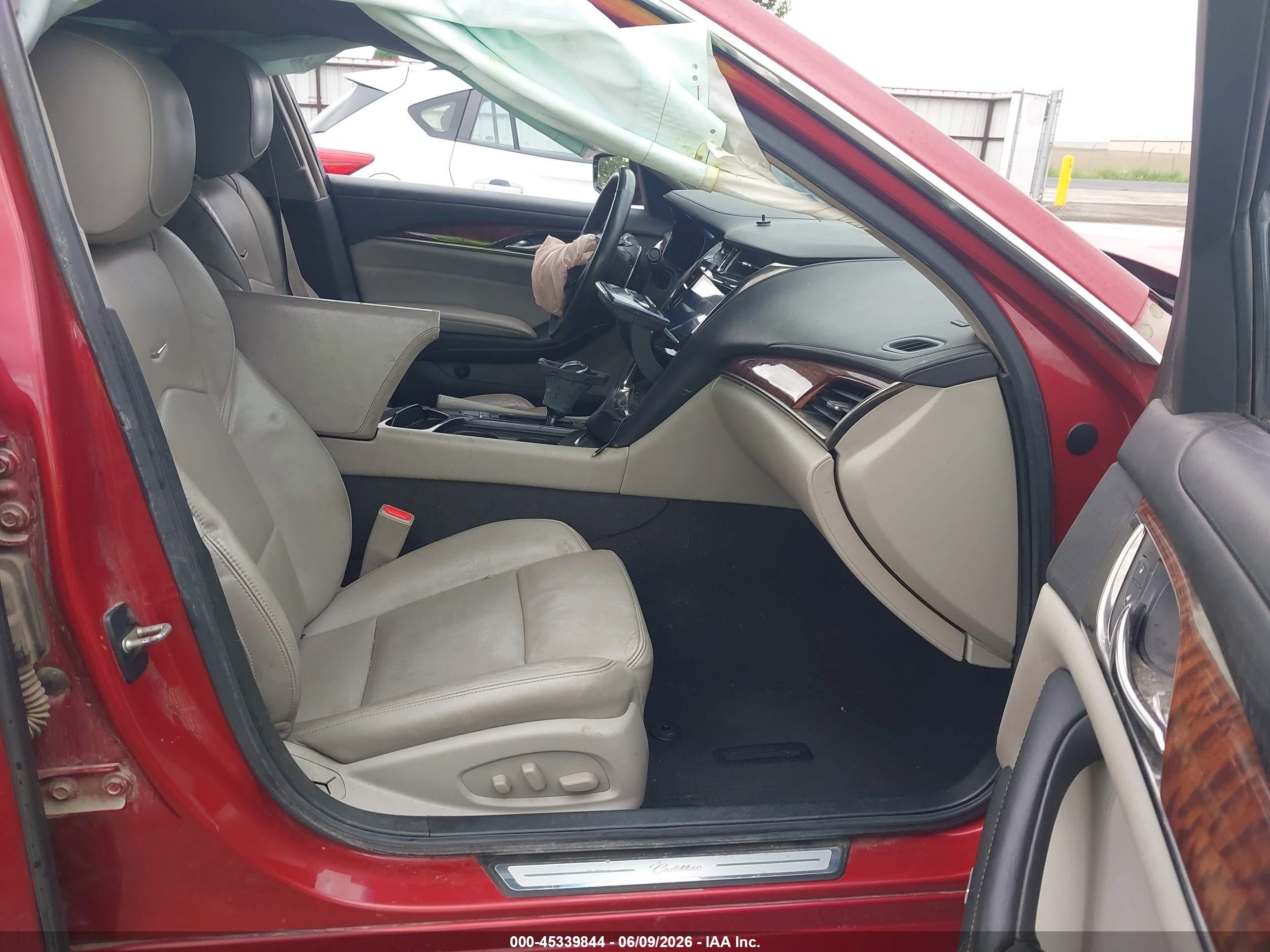 2015 Cadillac Cts Luxury Red vin: 1G6AR5S3XF0131852
